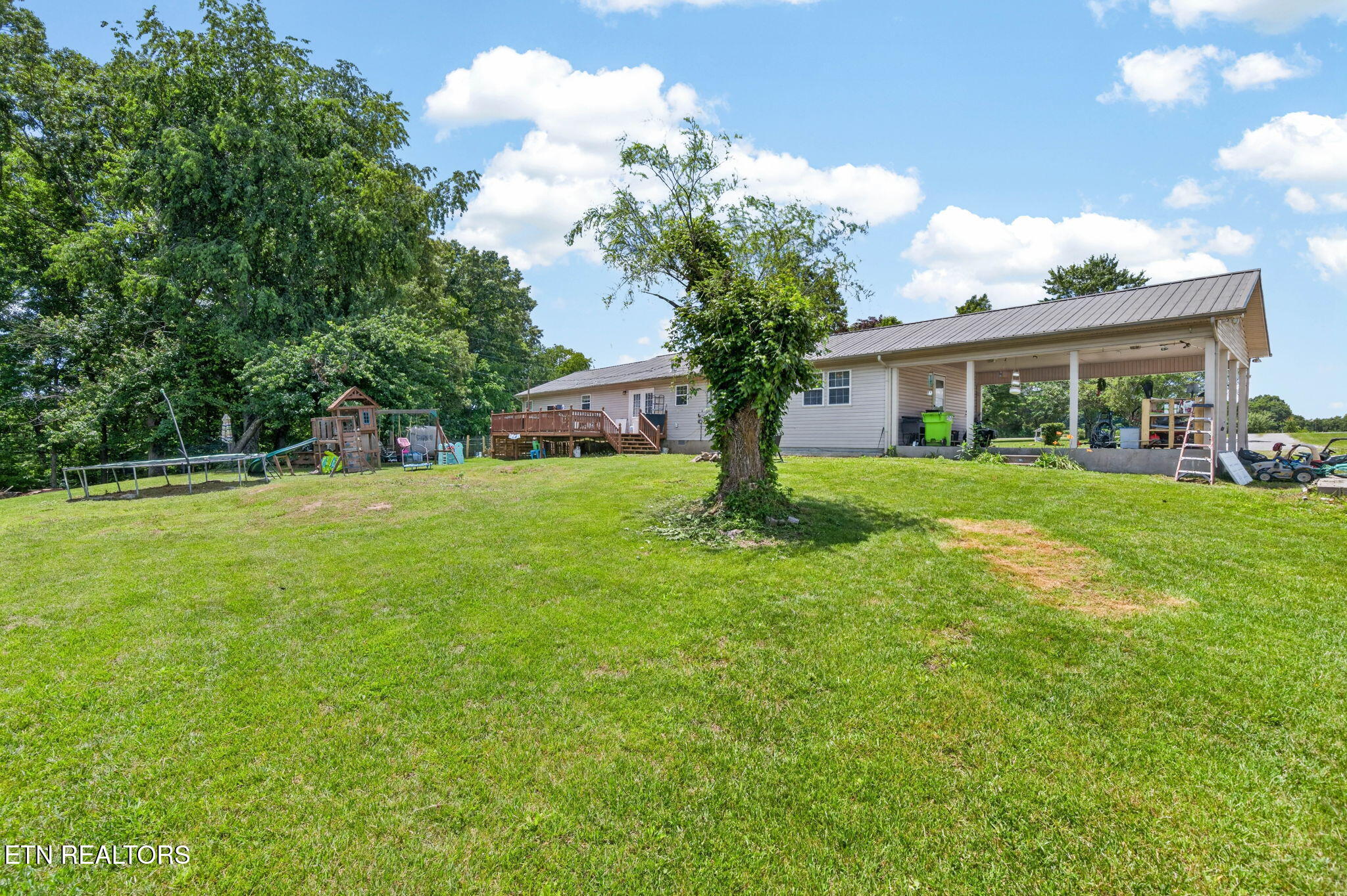 5297 Highway 127 Crossville TN 38572