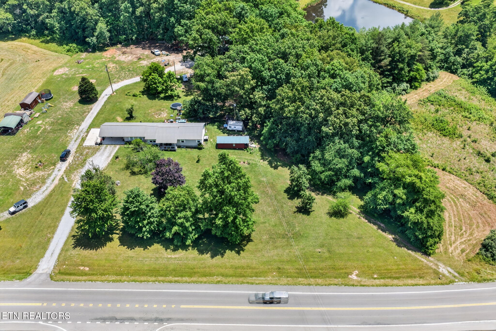 5297 Highway 127 Crossville TN 38572