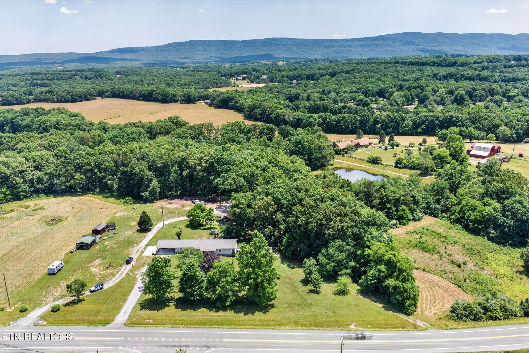 5297 Highway 127 Crossville TN 38572