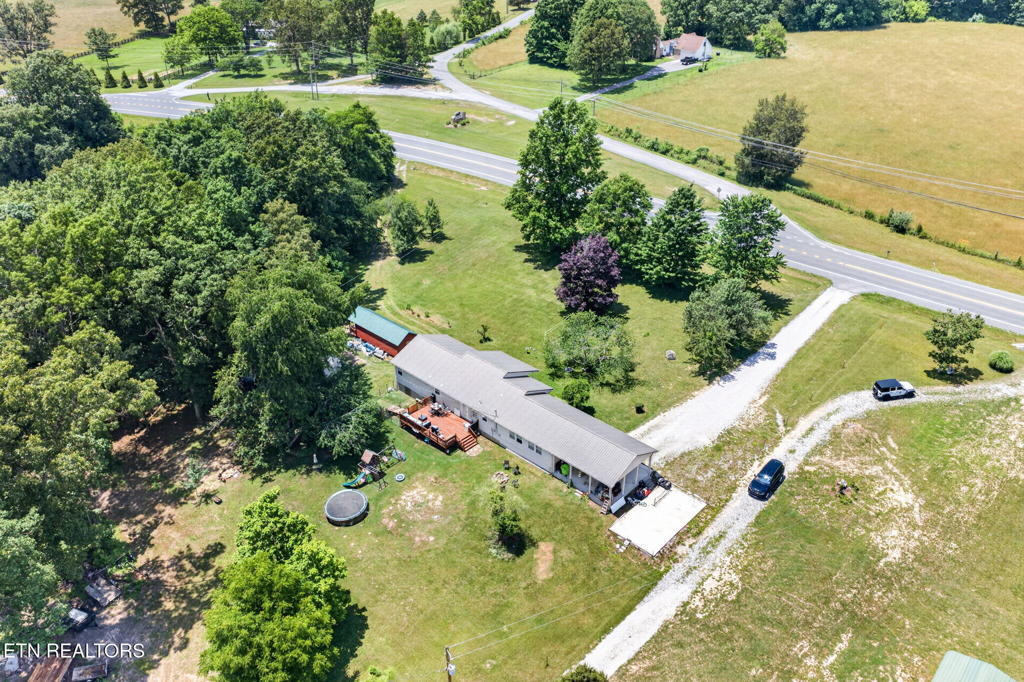 5297 Highway 127 Crossville TN 38572