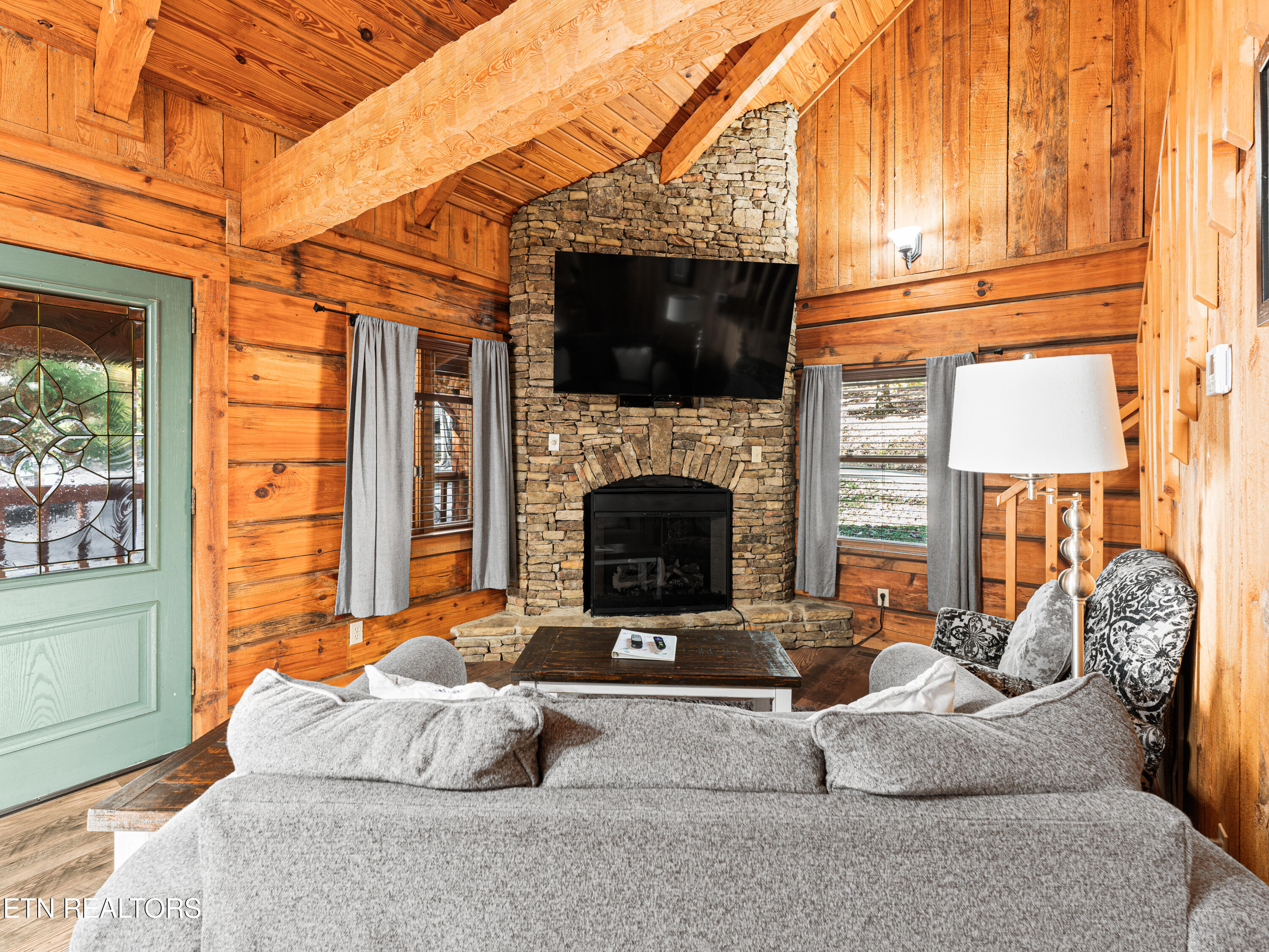 1083 Bryan View Road Sevierville TN 37862