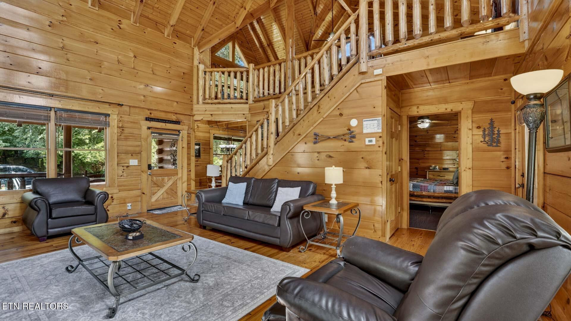 1123 Towering Oaks Drive Sevierville TN 37876