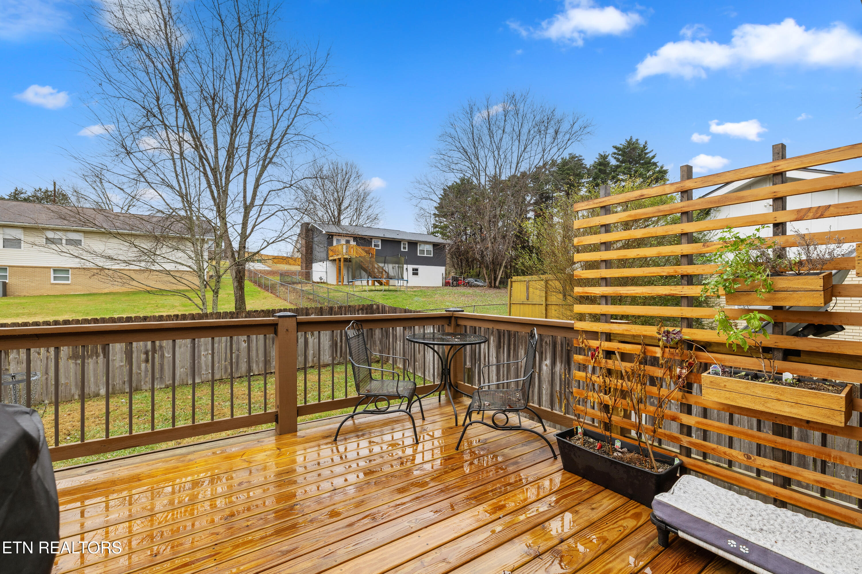 1212 Hoss Road Powell TN 37849