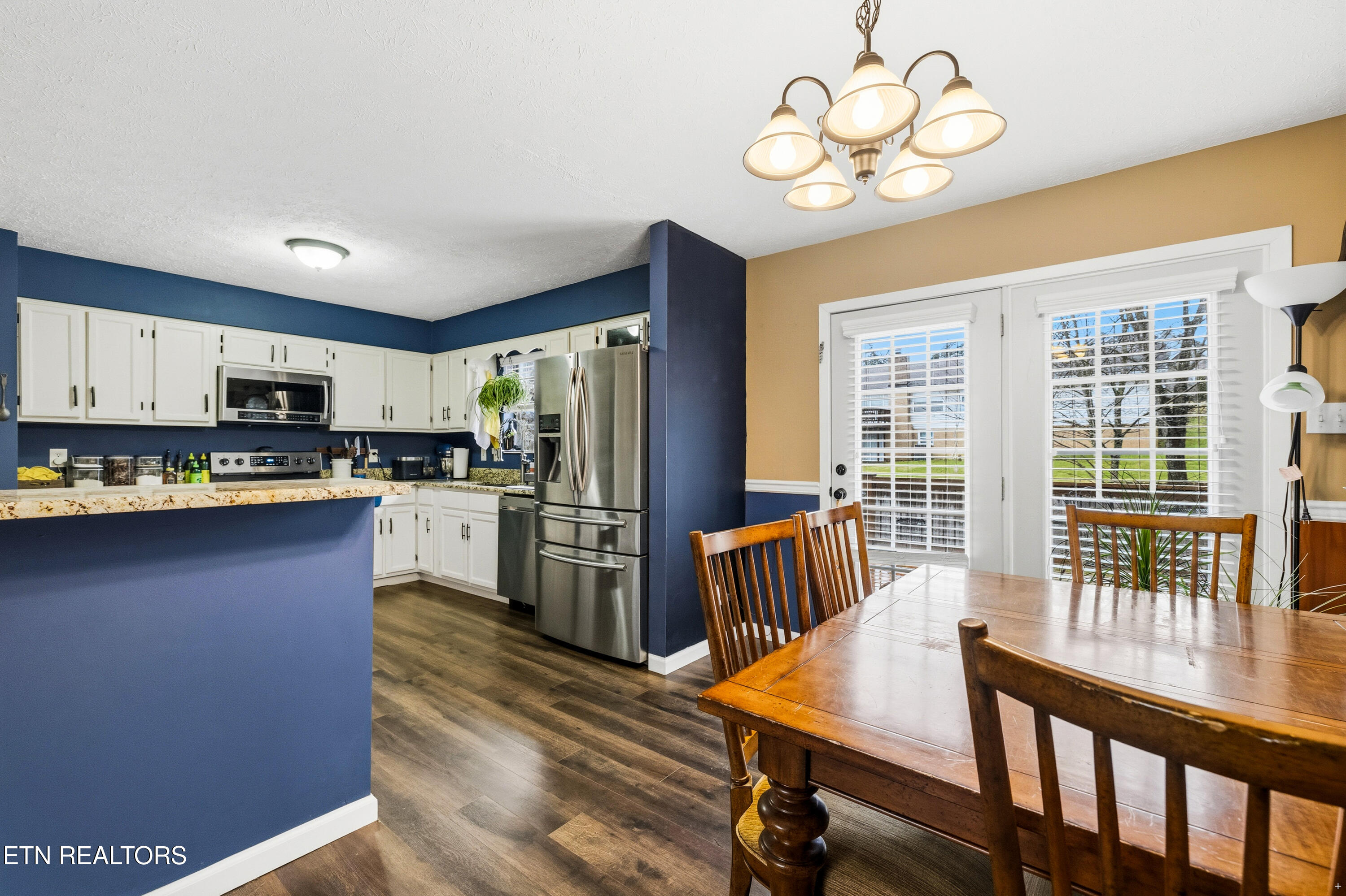 1212 Hoss Road Powell TN 37849