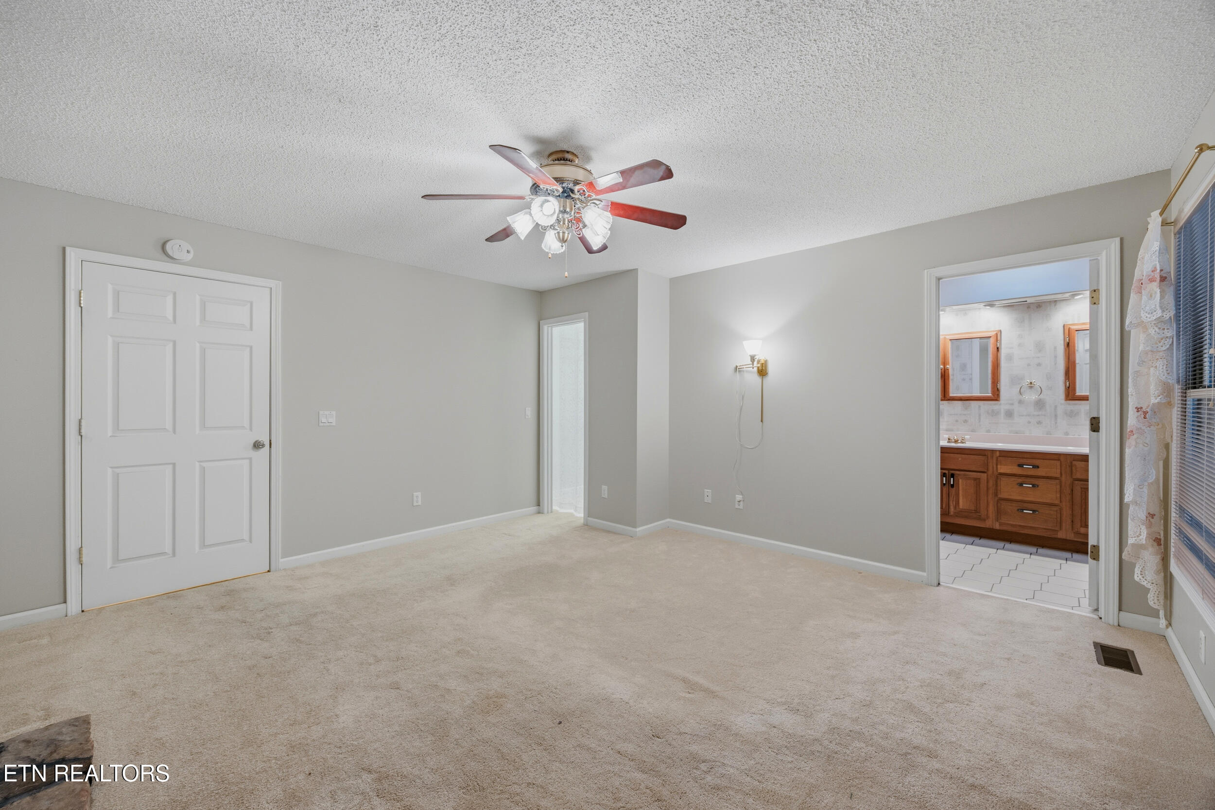 104 Flossmoor Circle Crossville TN 38558