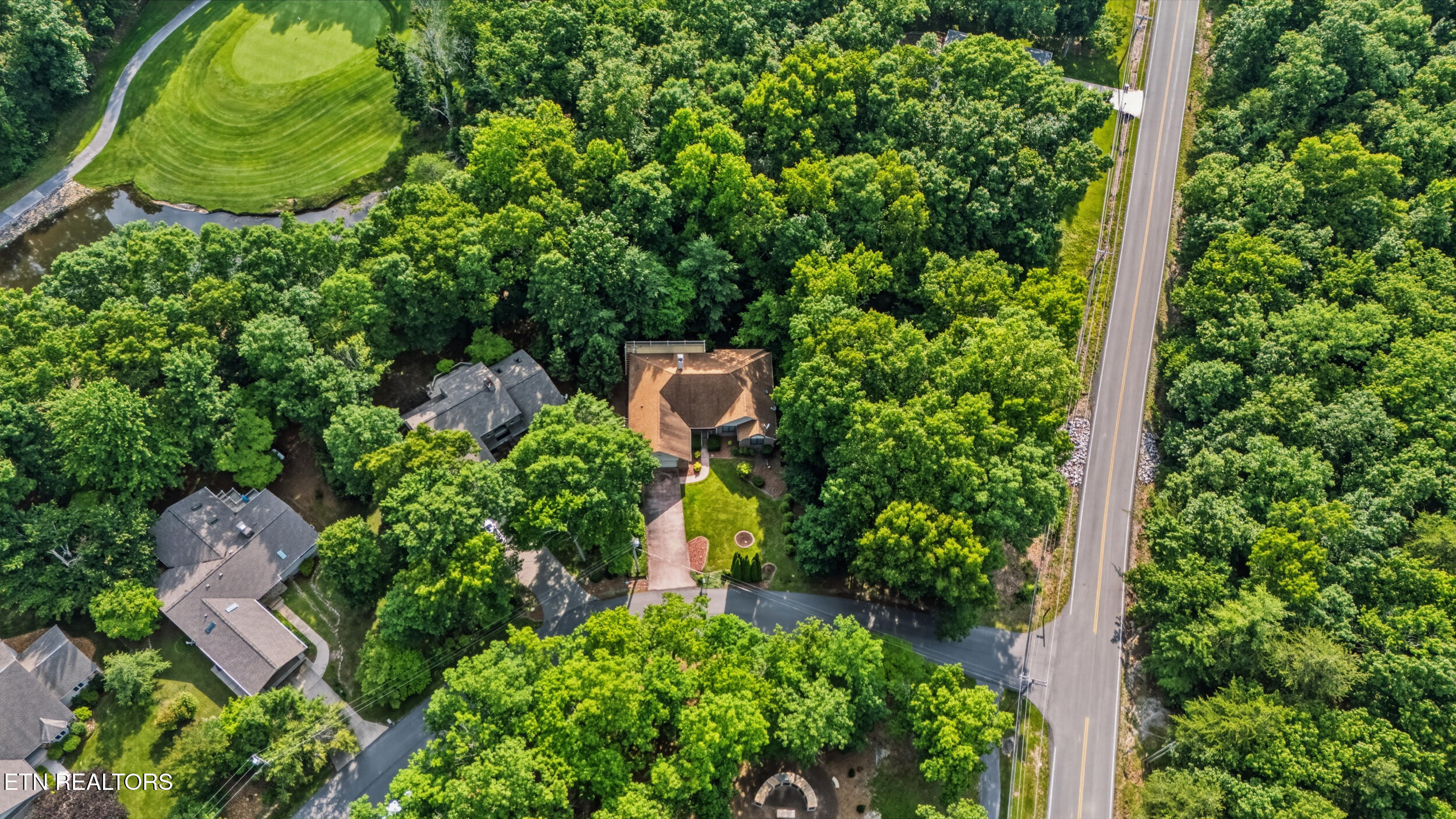 104 Flossmoor Circle Crossville TN 38558