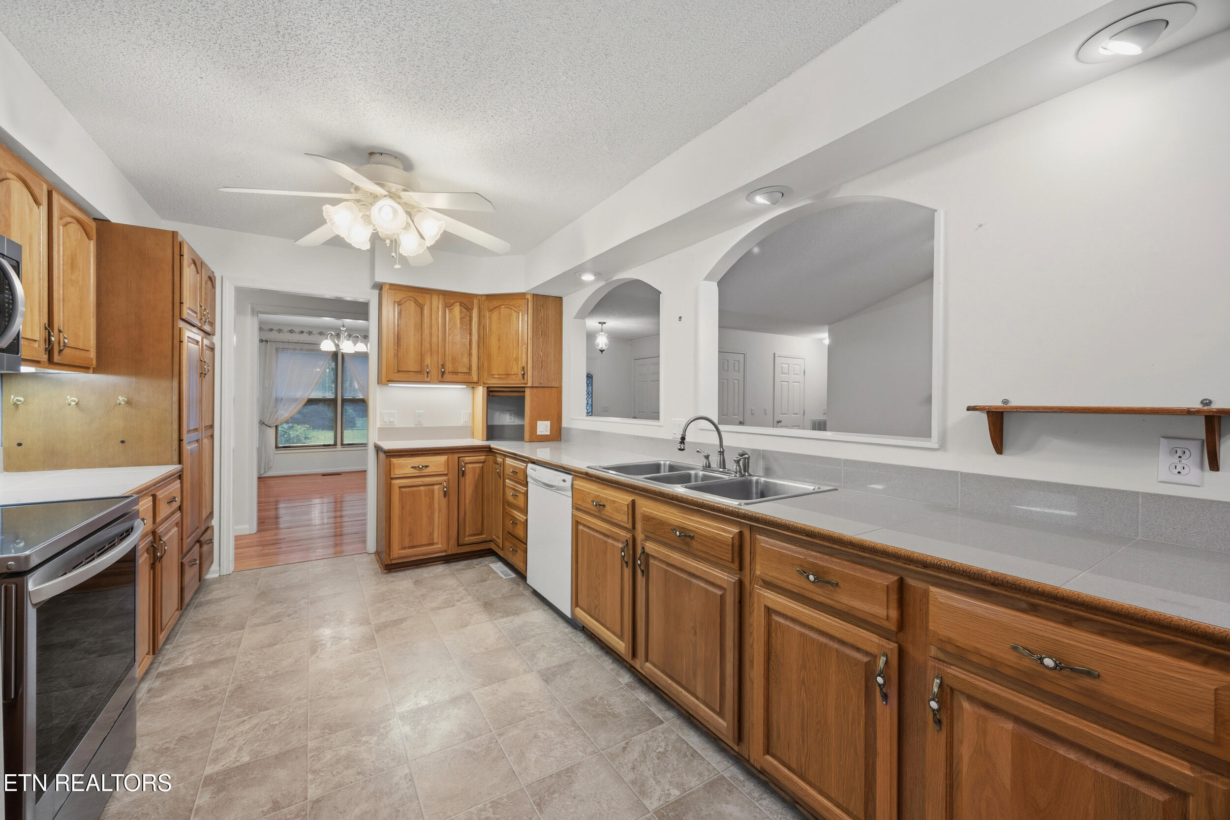 104 Flossmoor Circle Crossville TN 38558