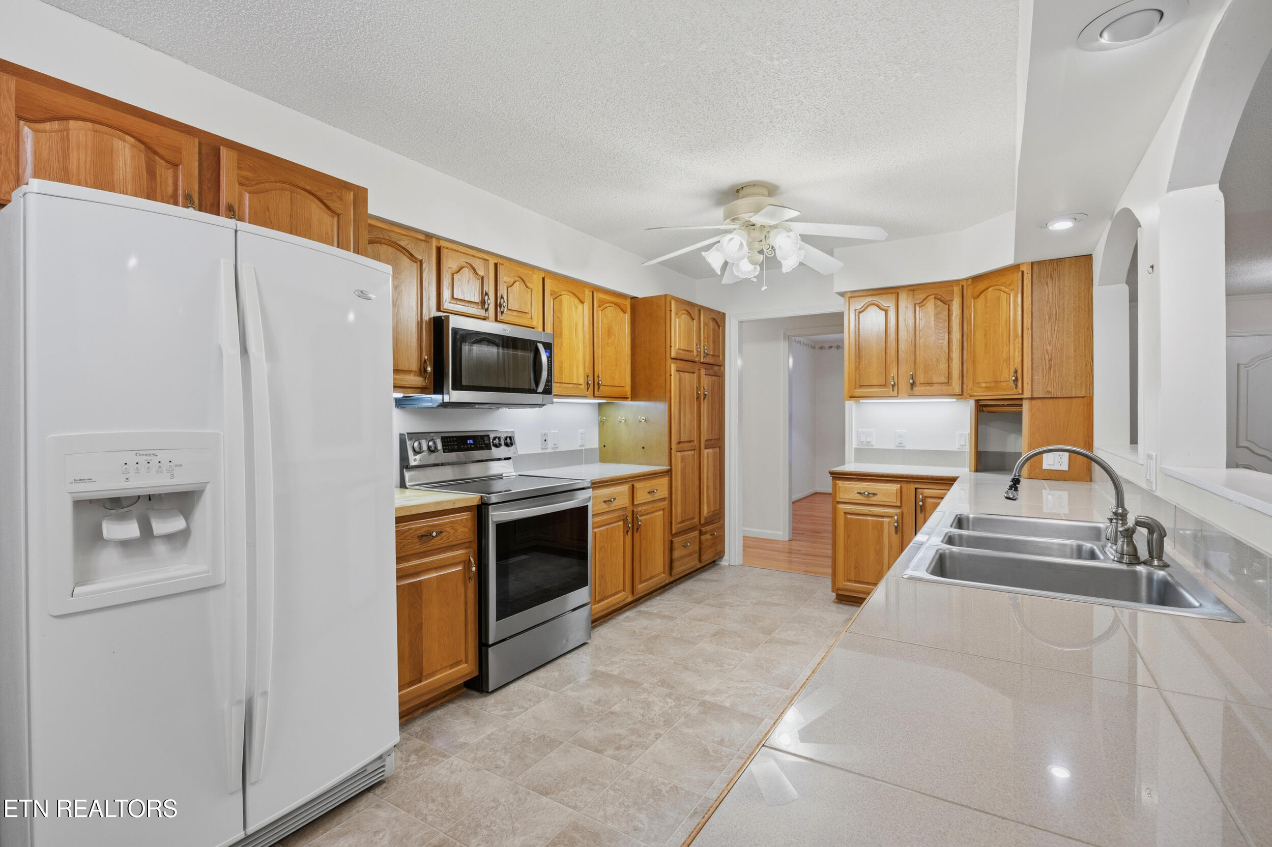 104 Flossmoor Circle Crossville TN 38558