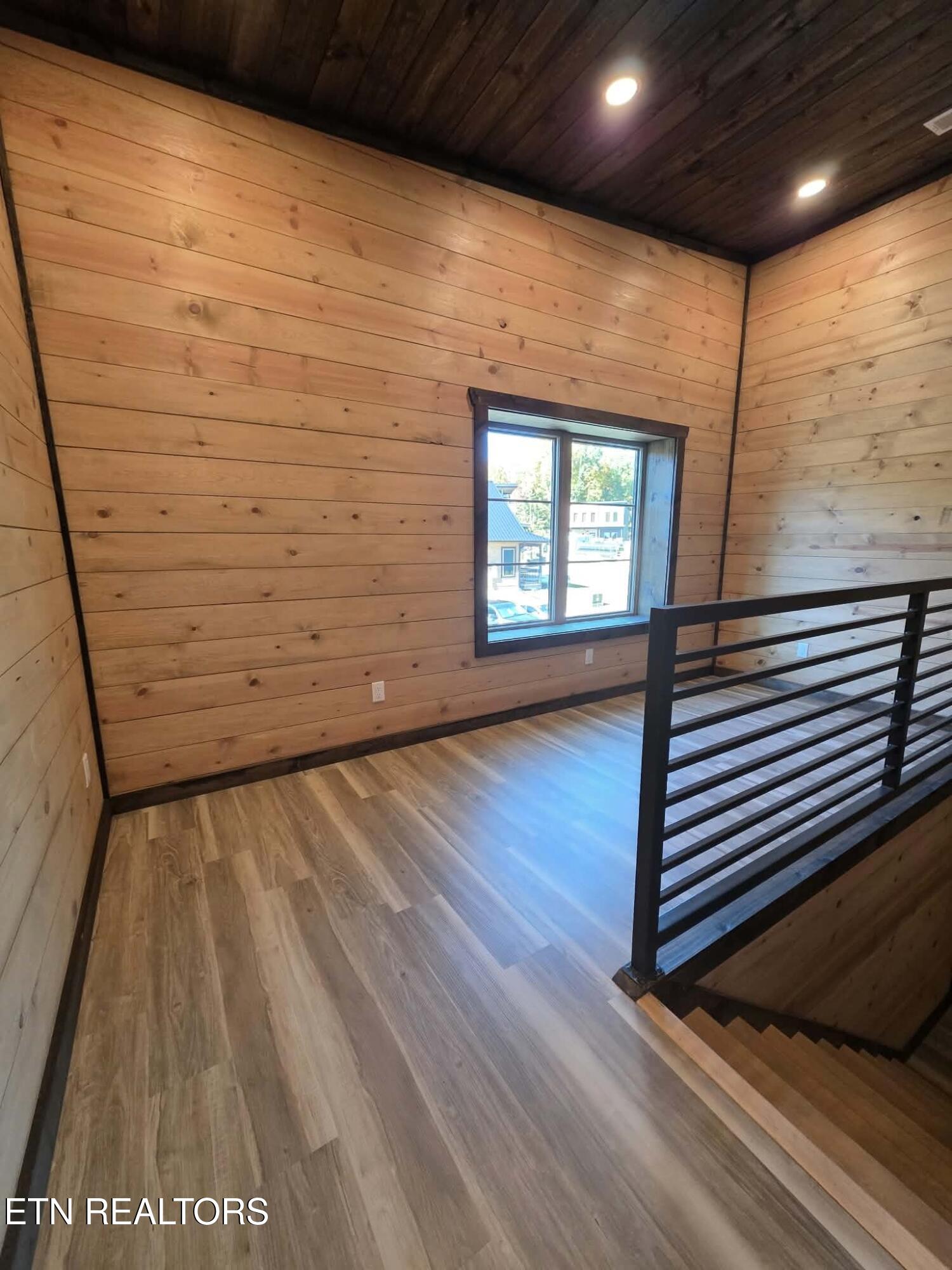 2945 Tipi Way Pigeon Forge TN 37863