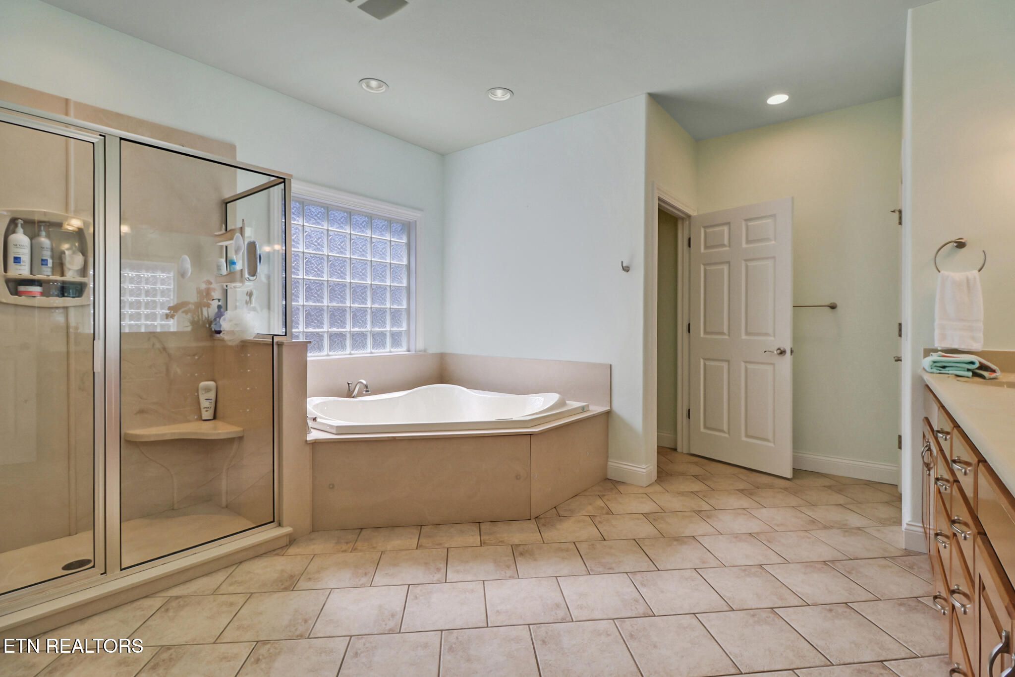 57 Inwood Terrace Crossville TN 38558