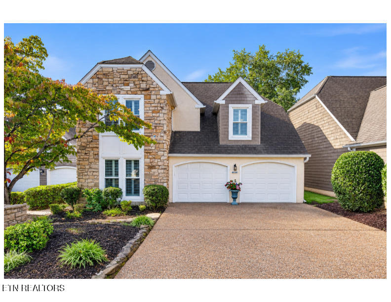 2010 Breakers Point Knoxville TN 37922