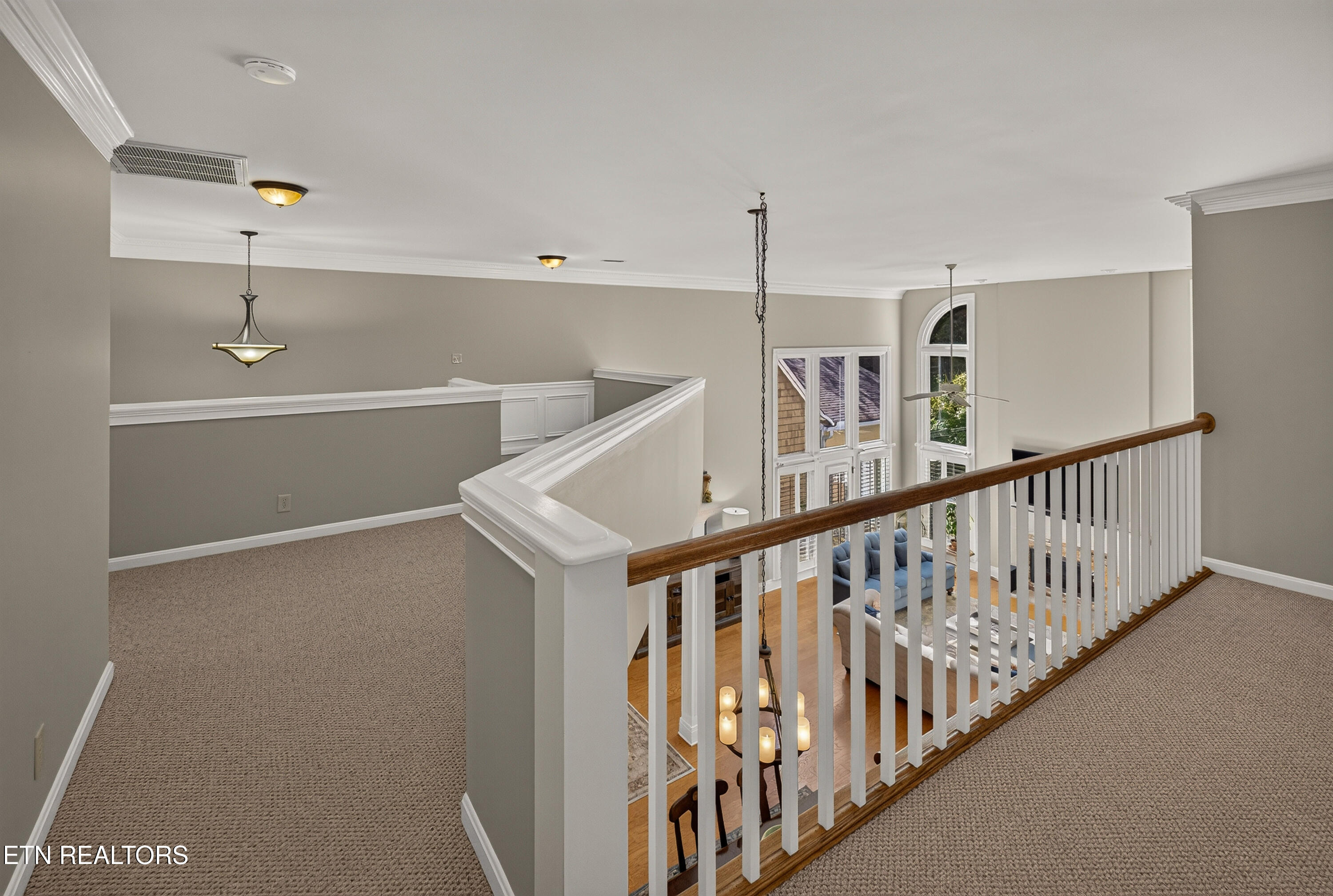 2010 Breakers Point Knoxville TN 37922