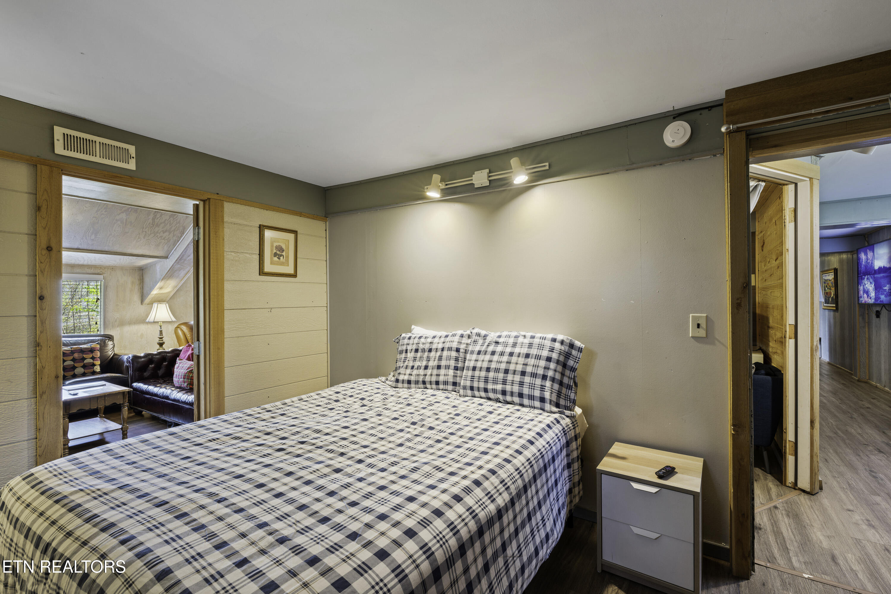 1066 Ski View Drive Gatlinburg TN 37738