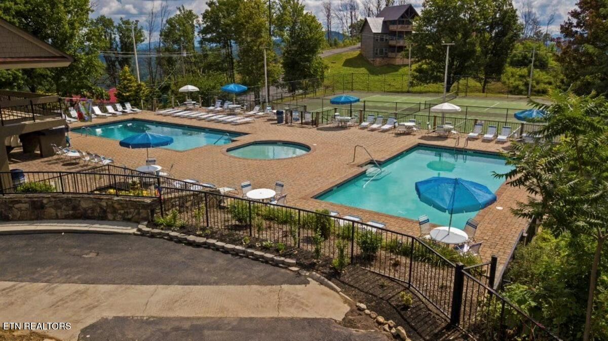 1066 Ski View Drive Gatlinburg TN 37738