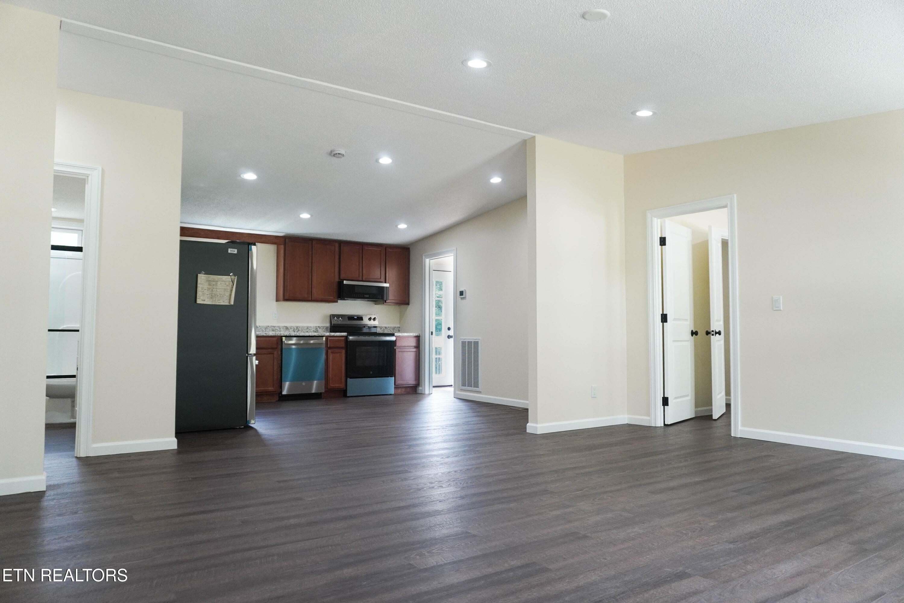 425 Abbott Road Lenoir City TN 37771