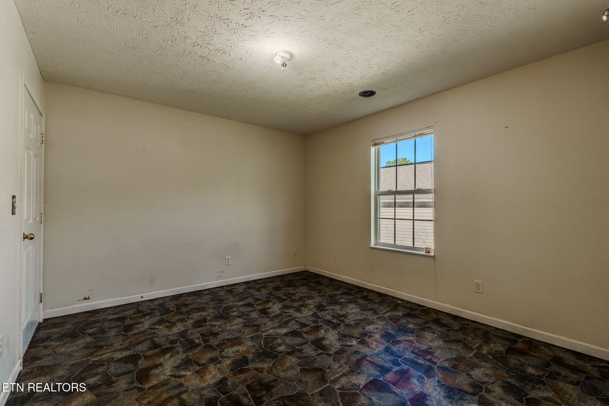 4123 Mission Bell Lane Knoxville TN 37914