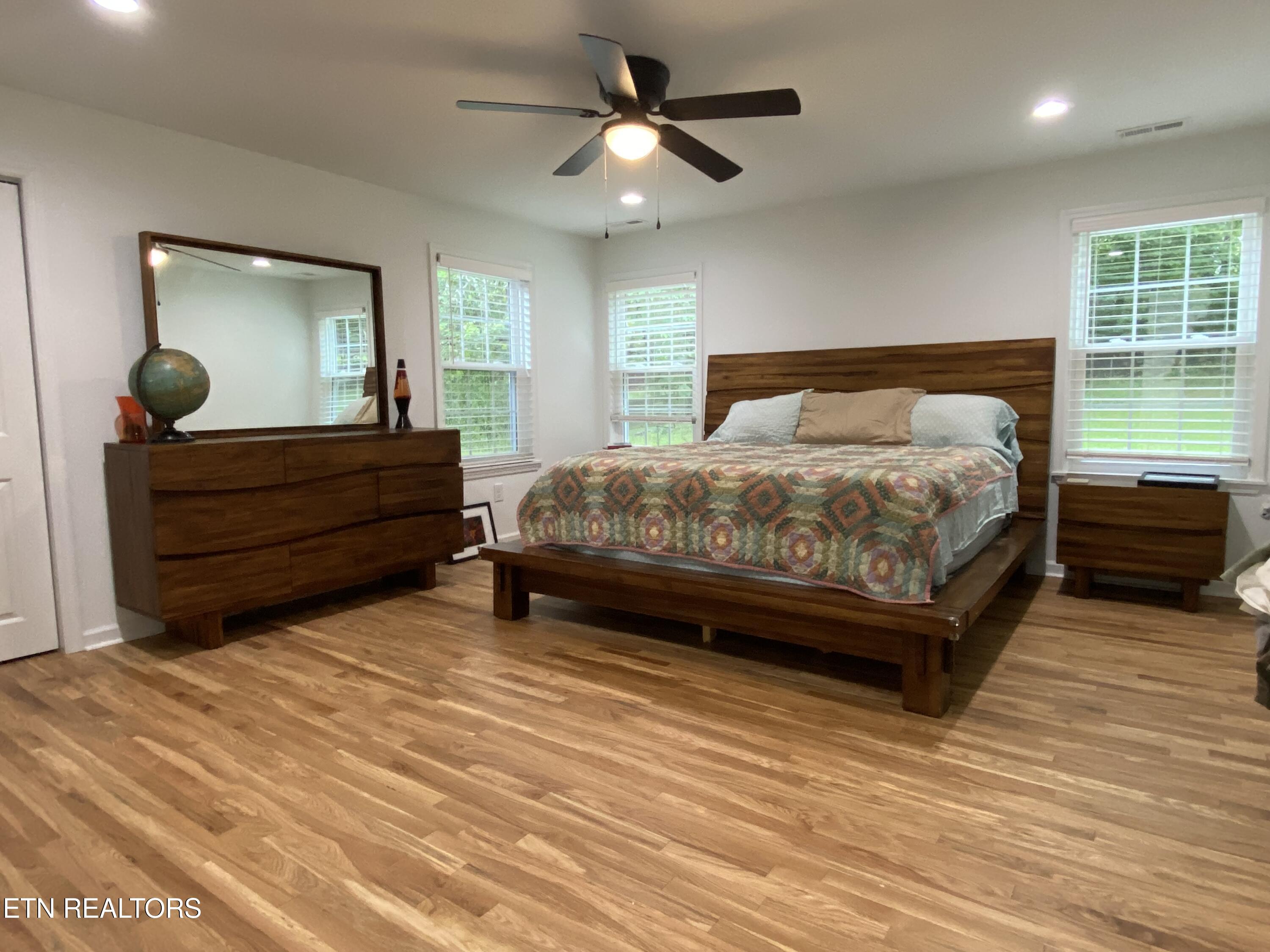 421 Oakcrest Road Knoxville TN 37912