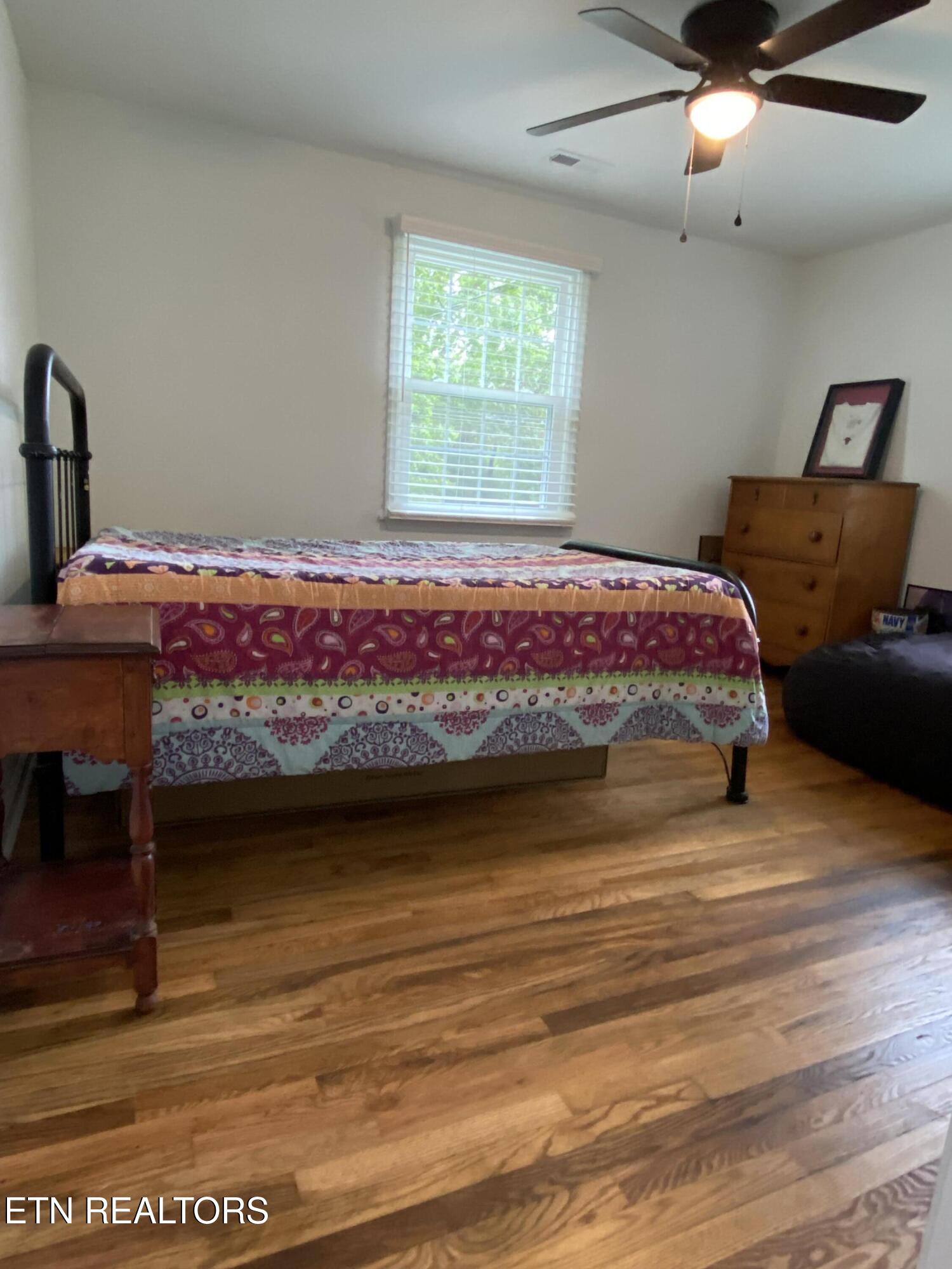 421 Oakcrest Road Knoxville TN 37912