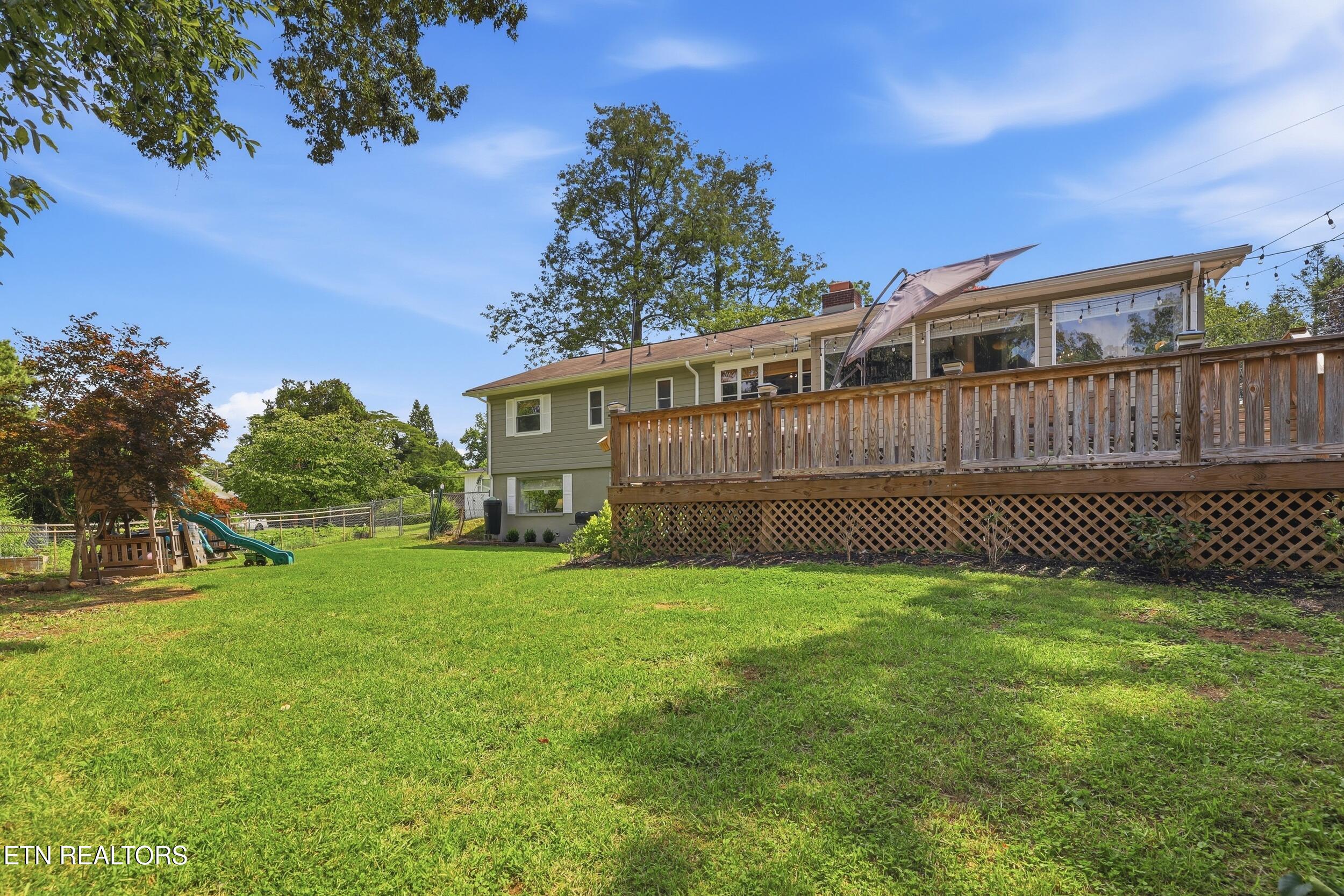 102 Nolan Road Oak Ridge TN 37830