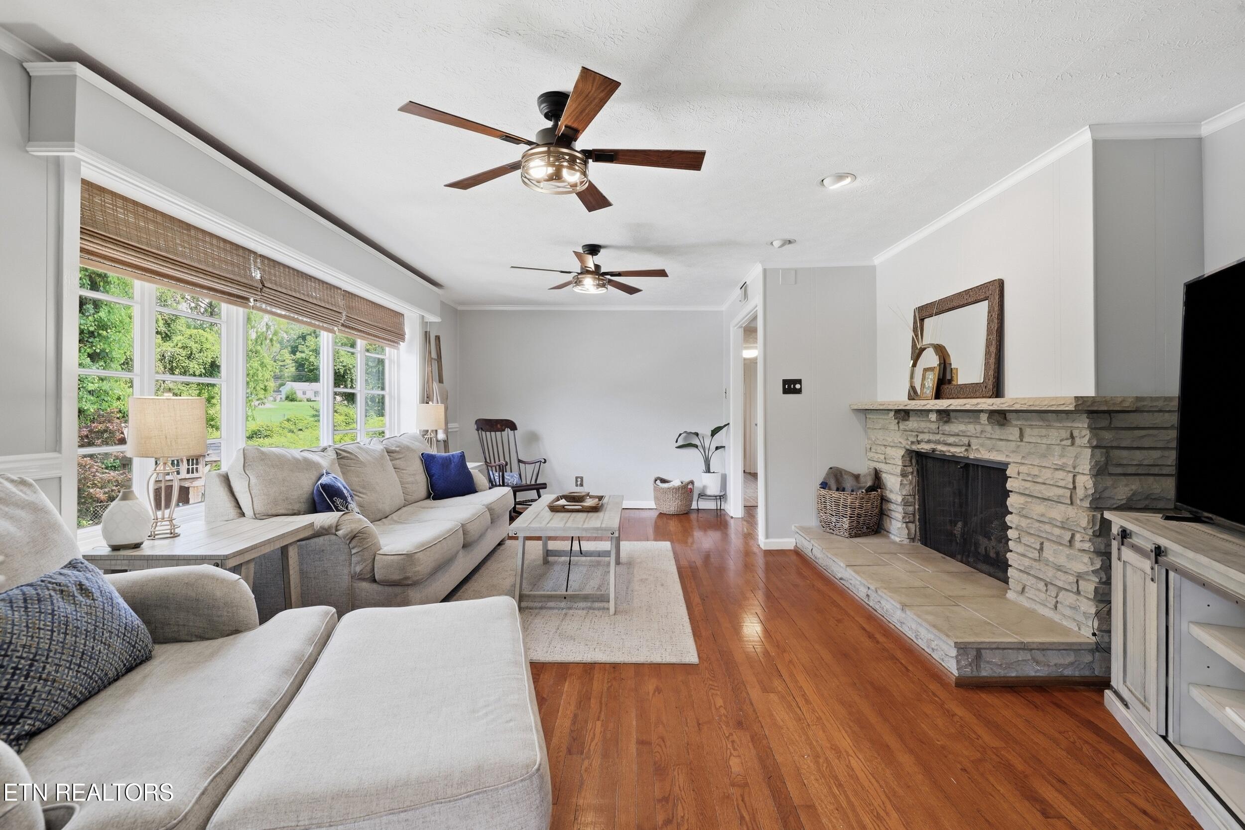 102 Nolan Road Oak Ridge TN 37830