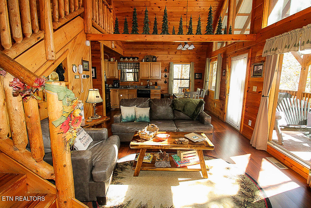 2015 Bird Ridge Road Sevierville TN 37876