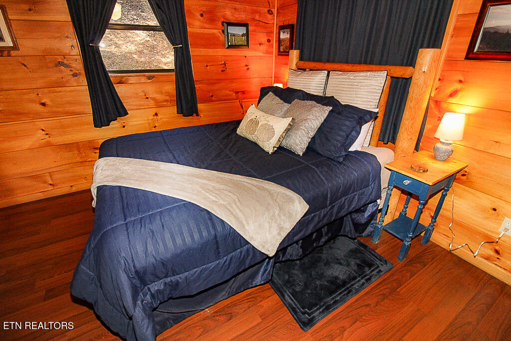 2015 Bird Ridge Road Sevierville TN 37876