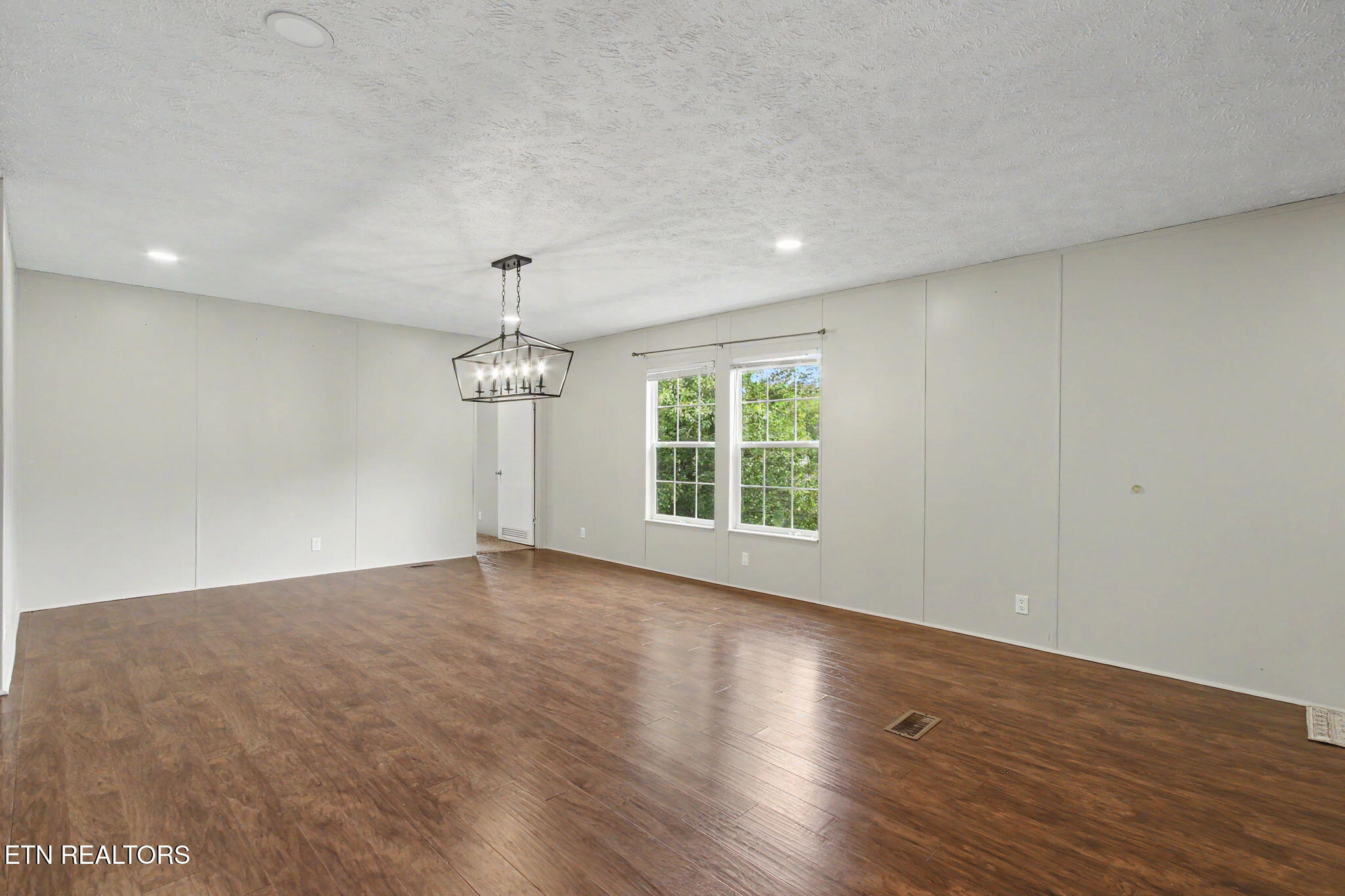 1921 Jerry Lynn Way Seymour TN 37865
