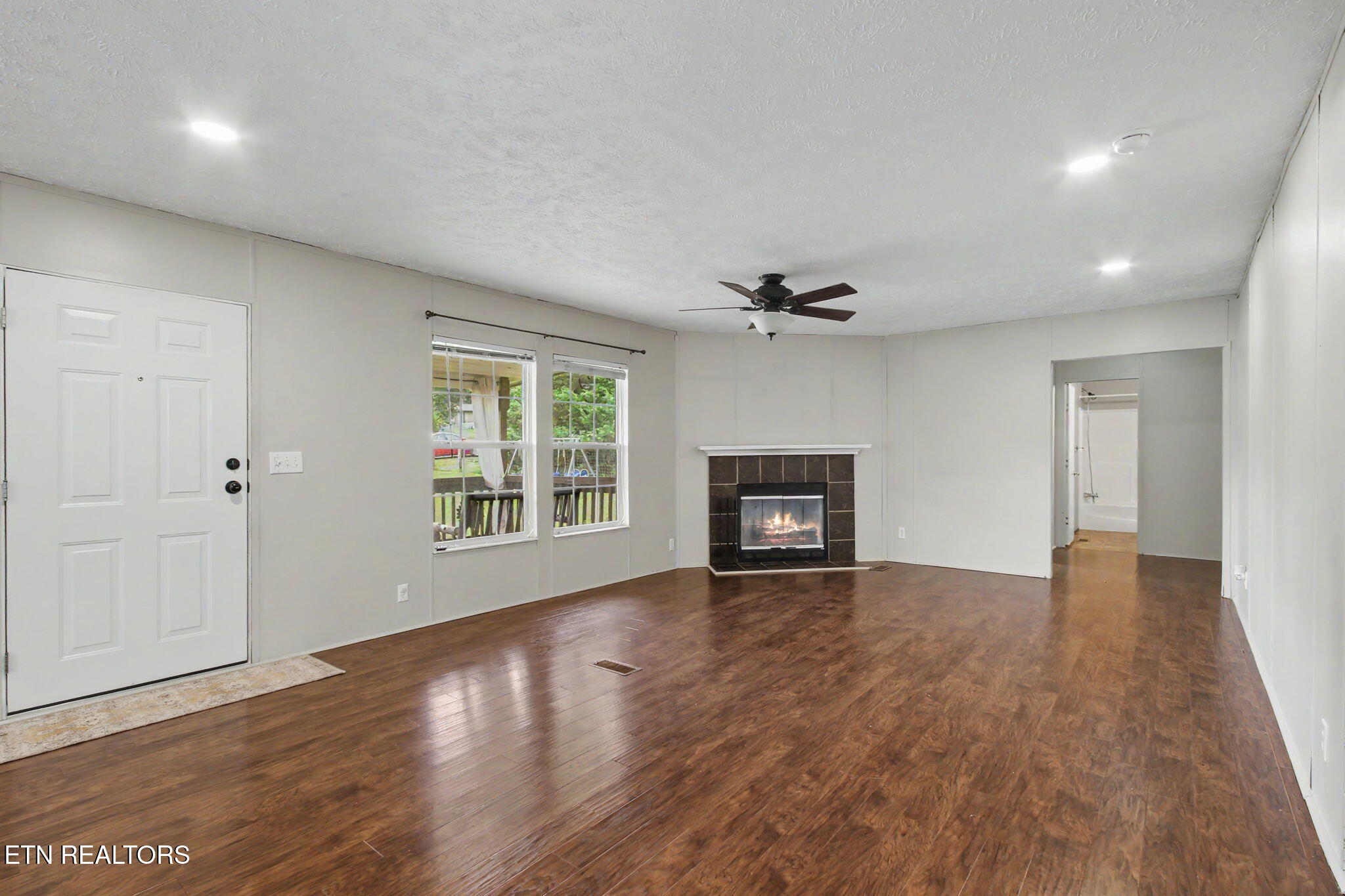 1921 Jerry Lynn Way Seymour TN 37865