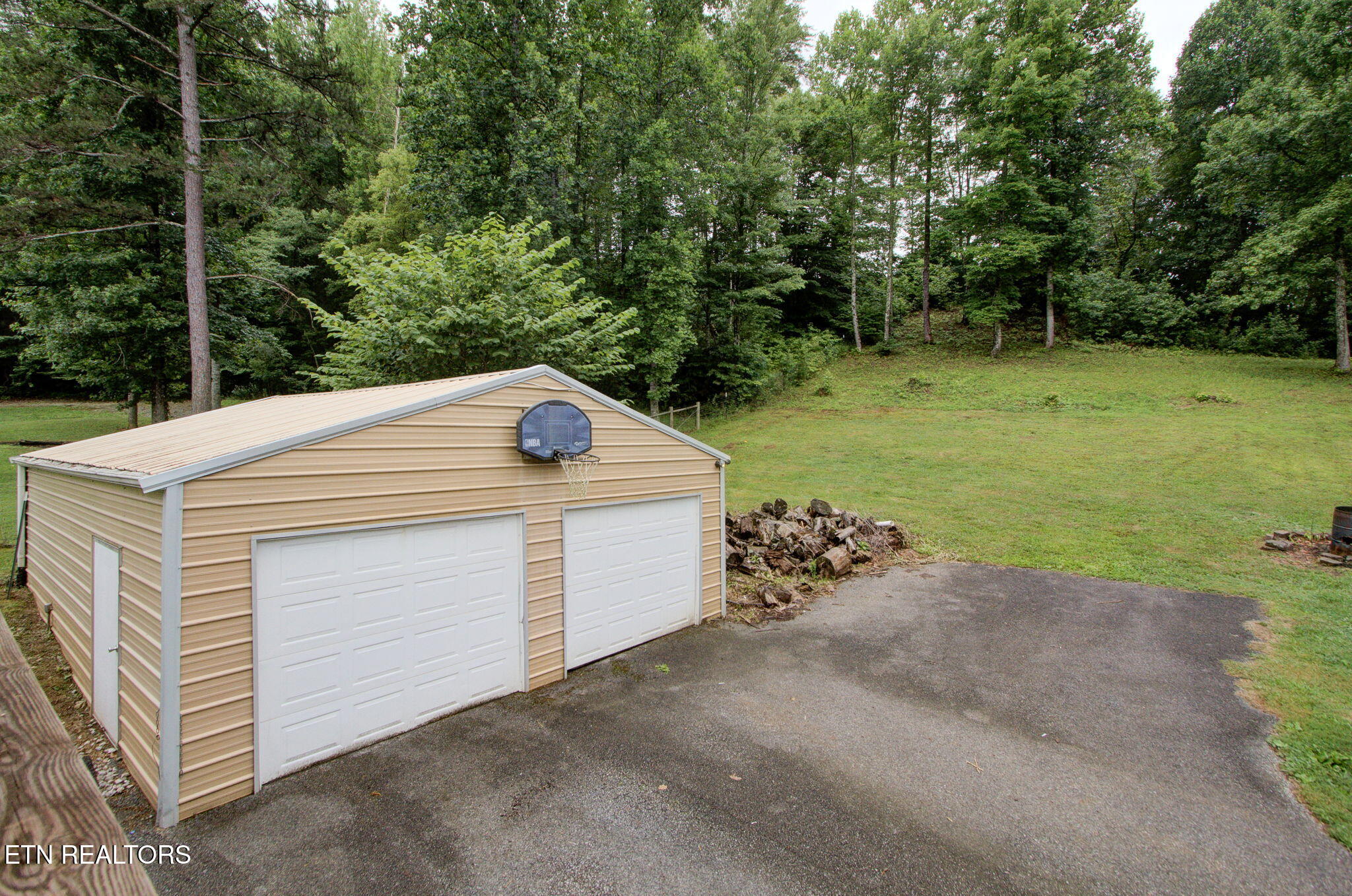 1921 Jerry Lynn Way Seymour TN 37865
