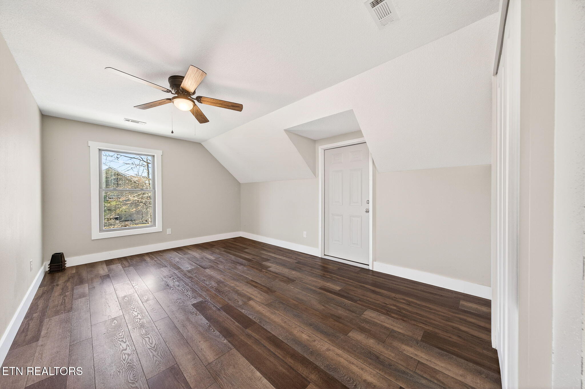 1156 Sunset Ridge Drive Crossville TN 38571