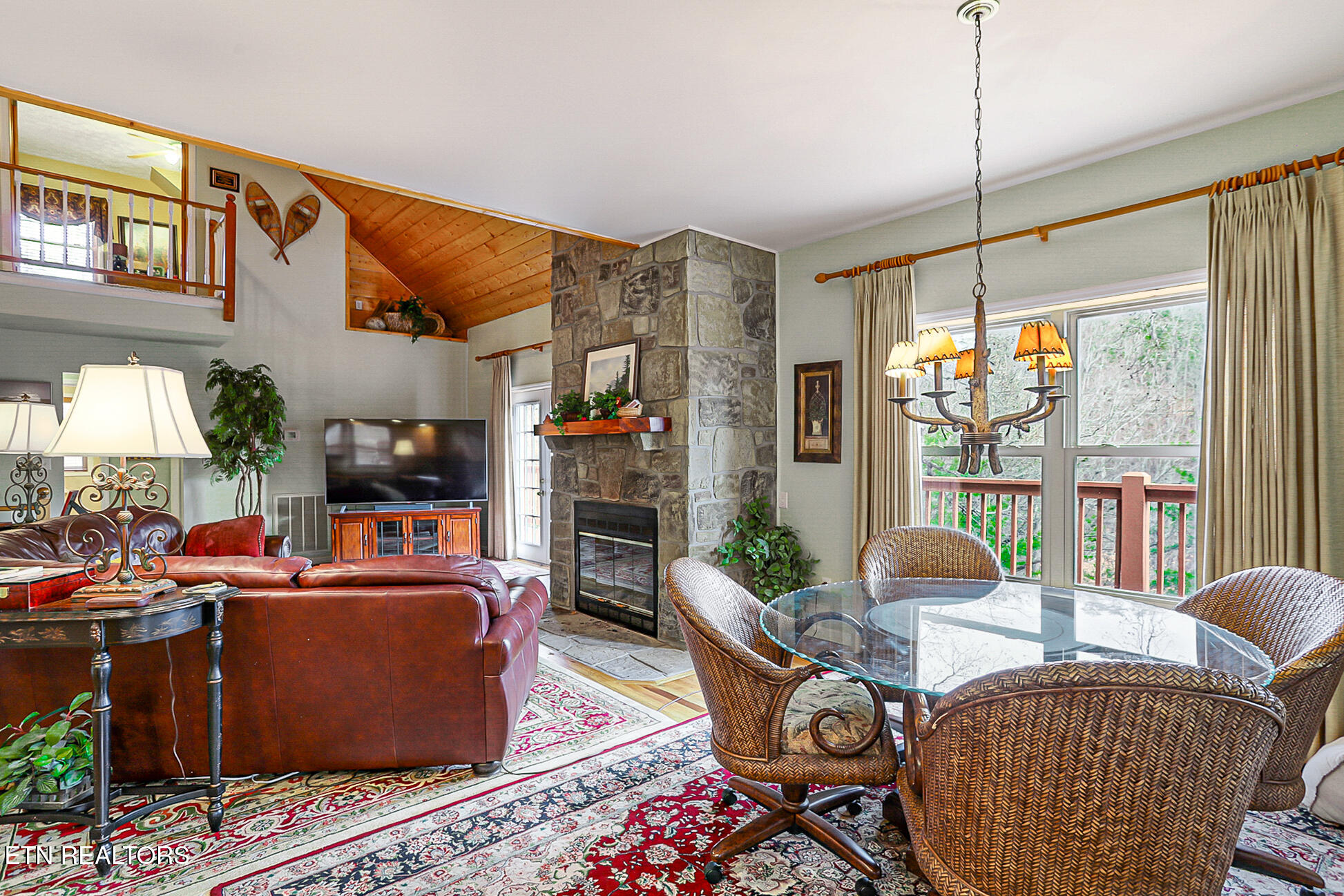 429 Filet Lane Dandridge TN 37725
