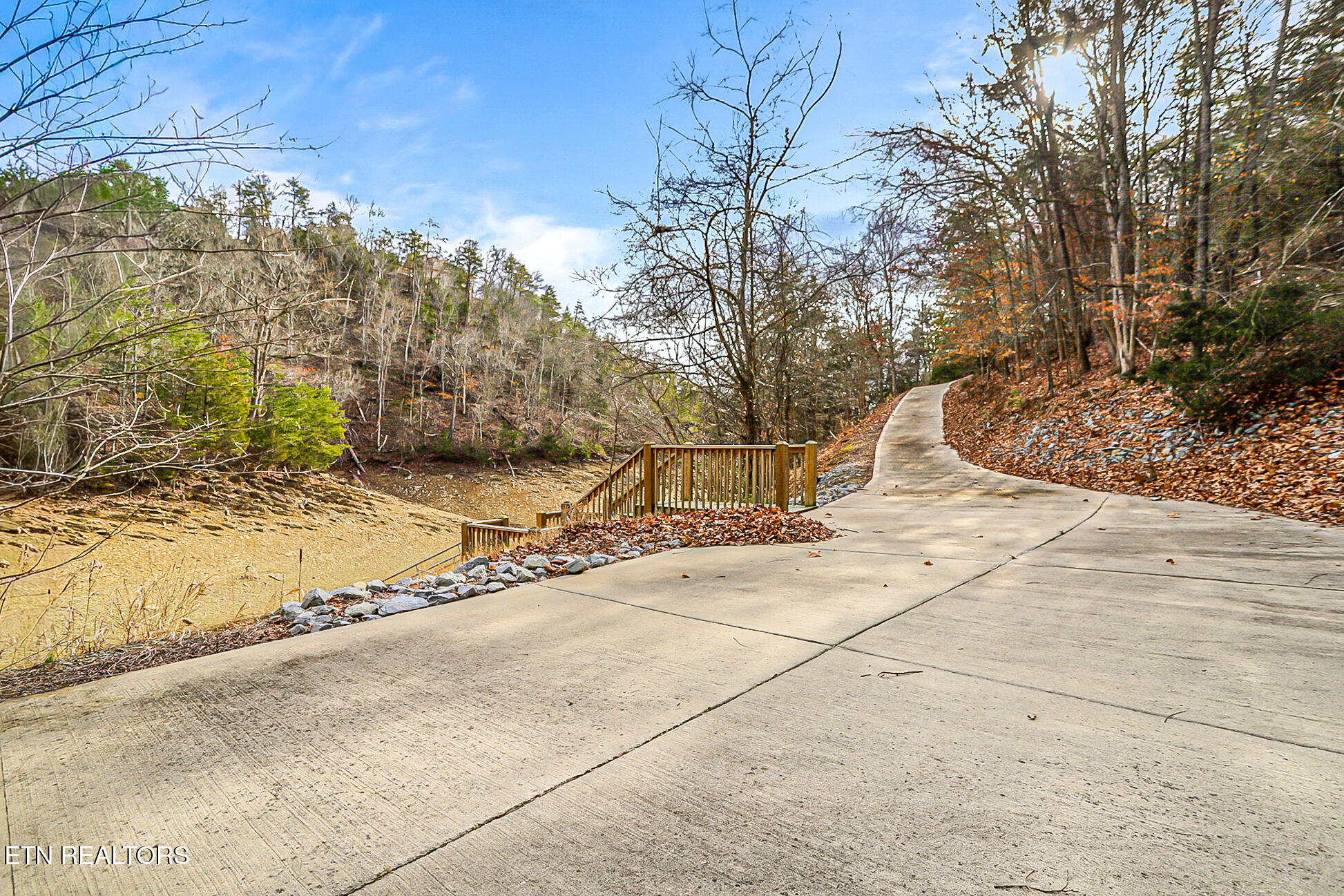 429 Filet Lane Dandridge TN 37725