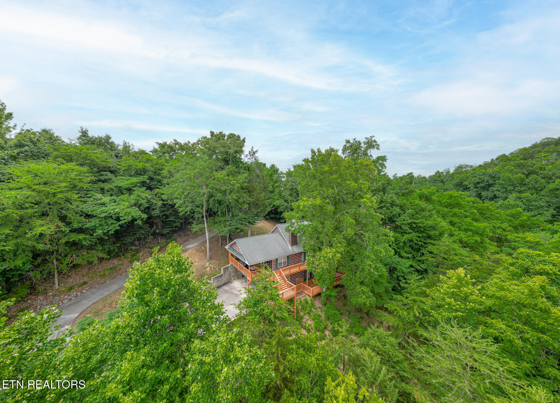 429 Filet Lane Dandridge TN 37725