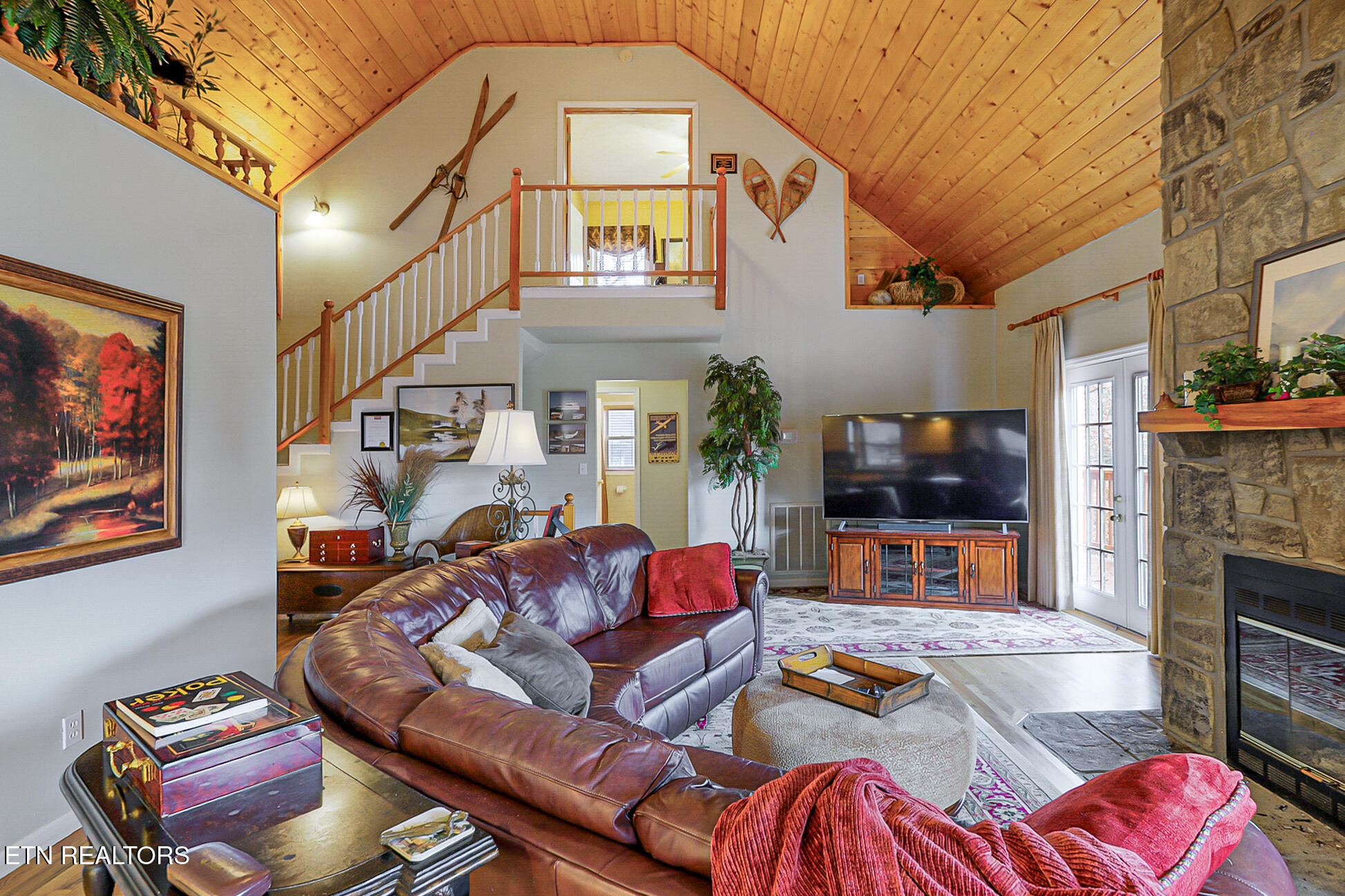 429 Filet Lane Dandridge TN 37725