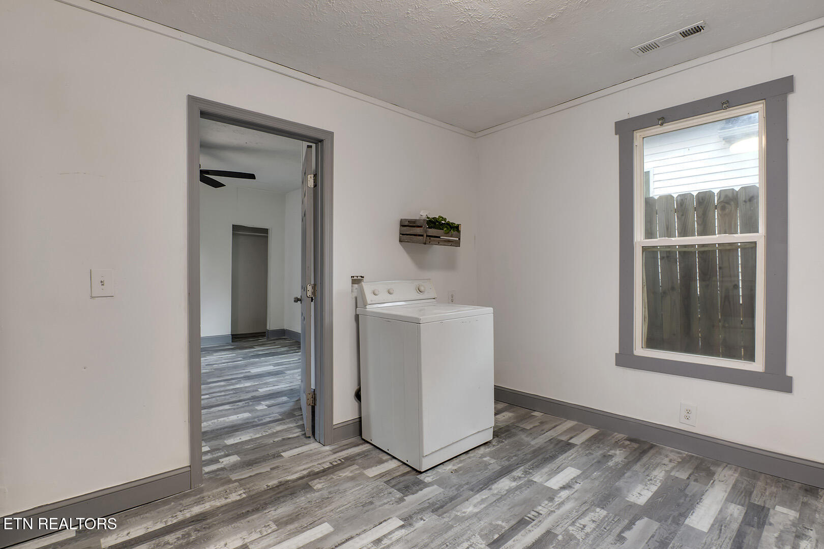 2701 Barton Street Knoxville TN 37917