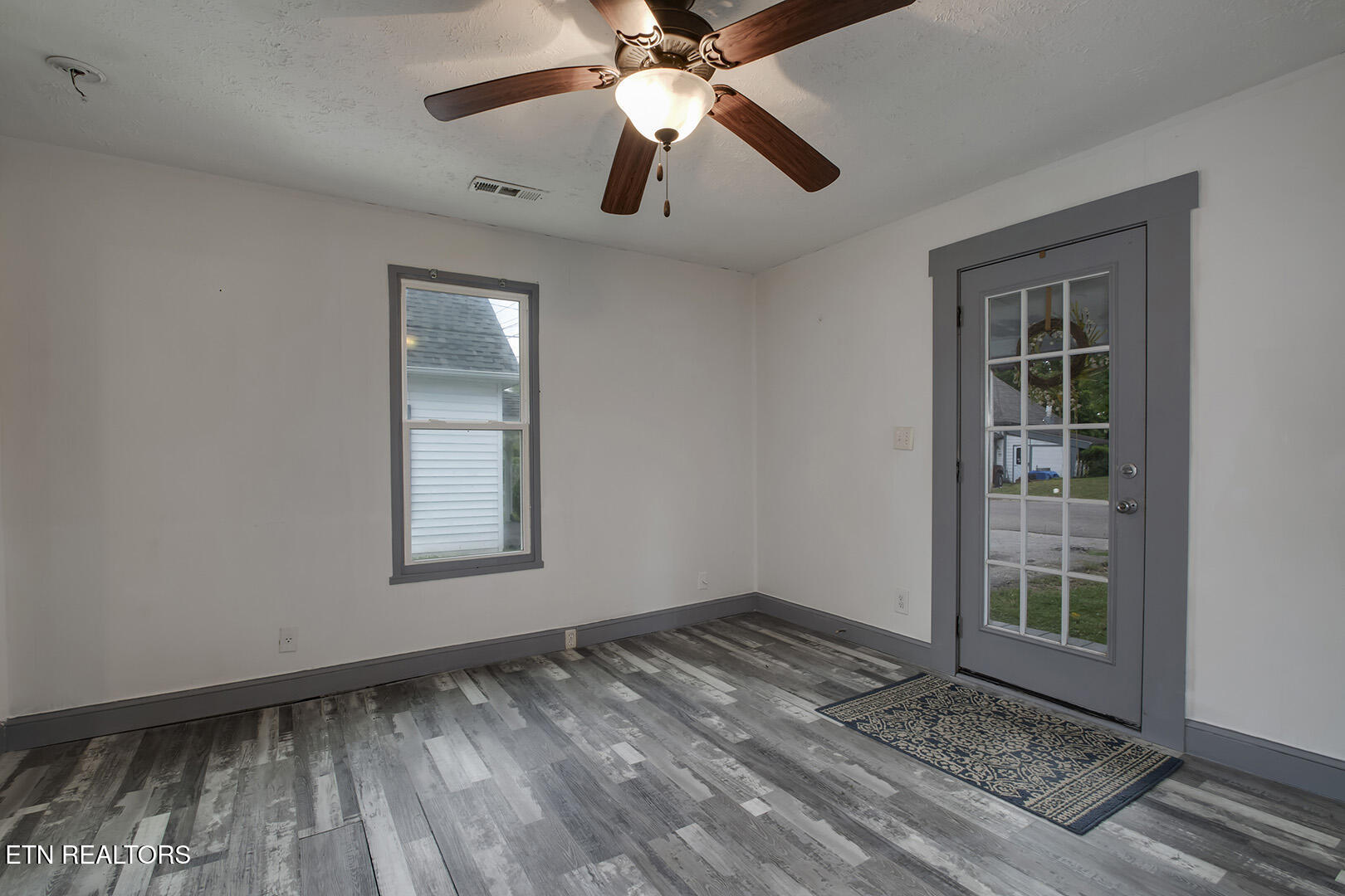 2701 Barton Street Knoxville TN 37917