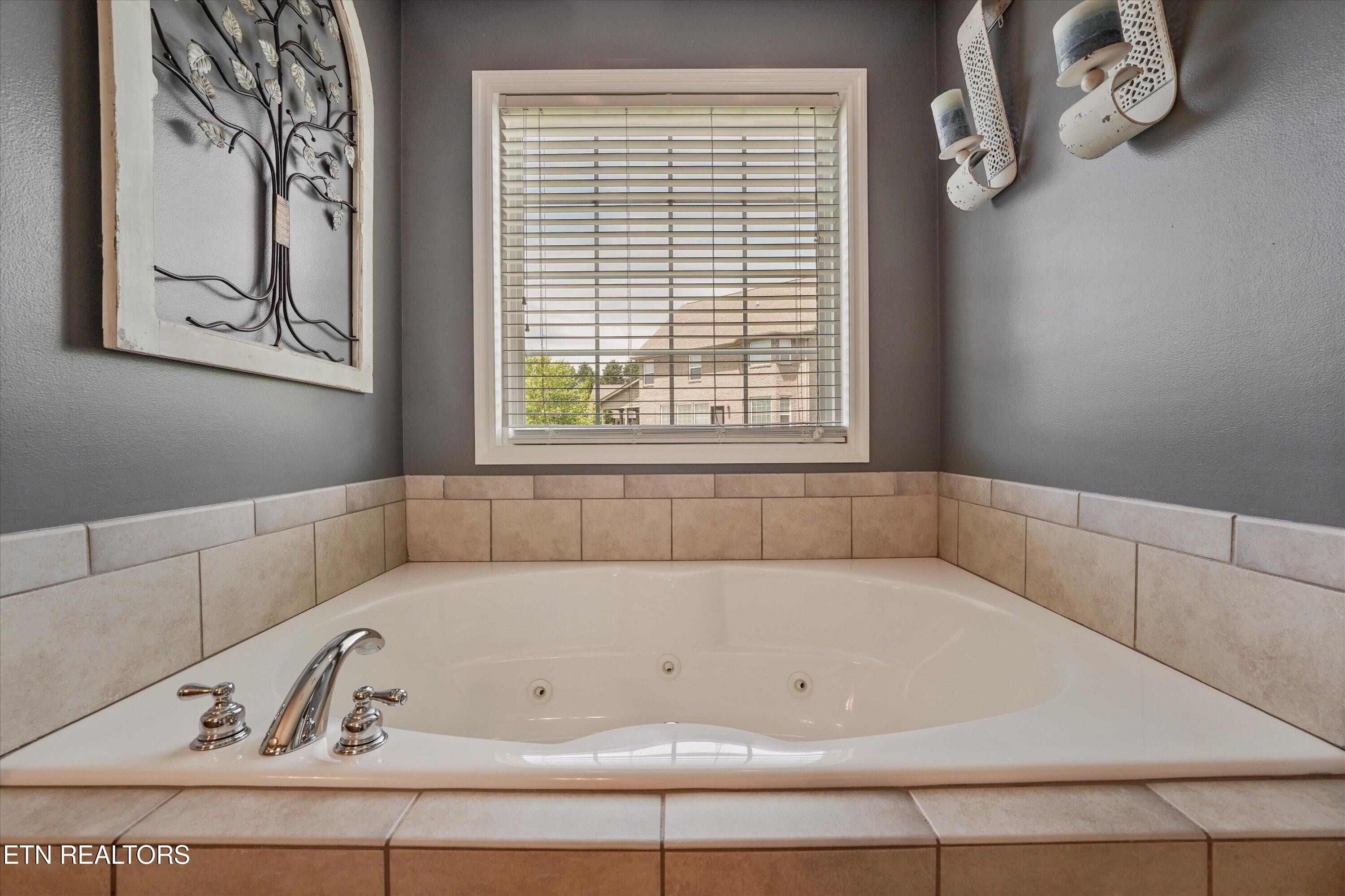 4529 Ivy Rose Drive Knoxville TN 37918