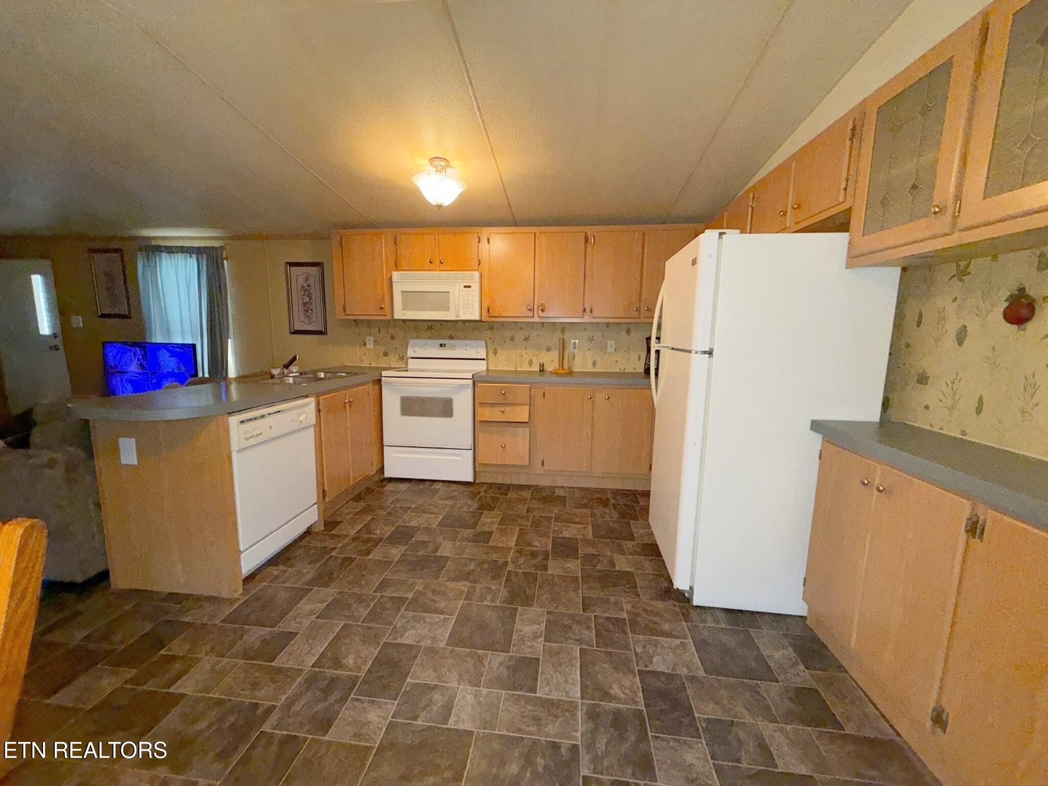 138 Pearly Ward Lane Caryville TN 37714