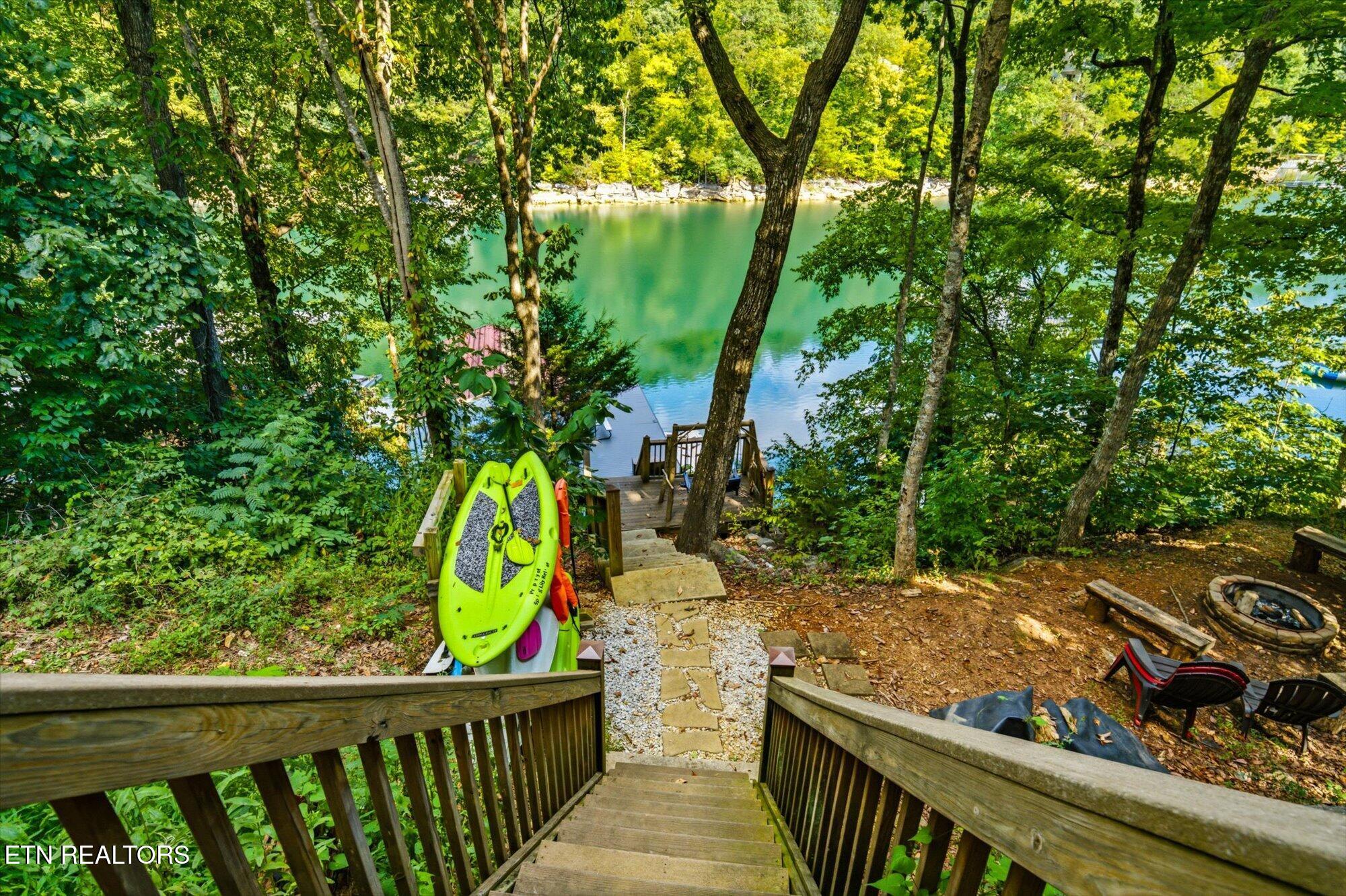125 Flat Lake Circle Speedwell TN 37870