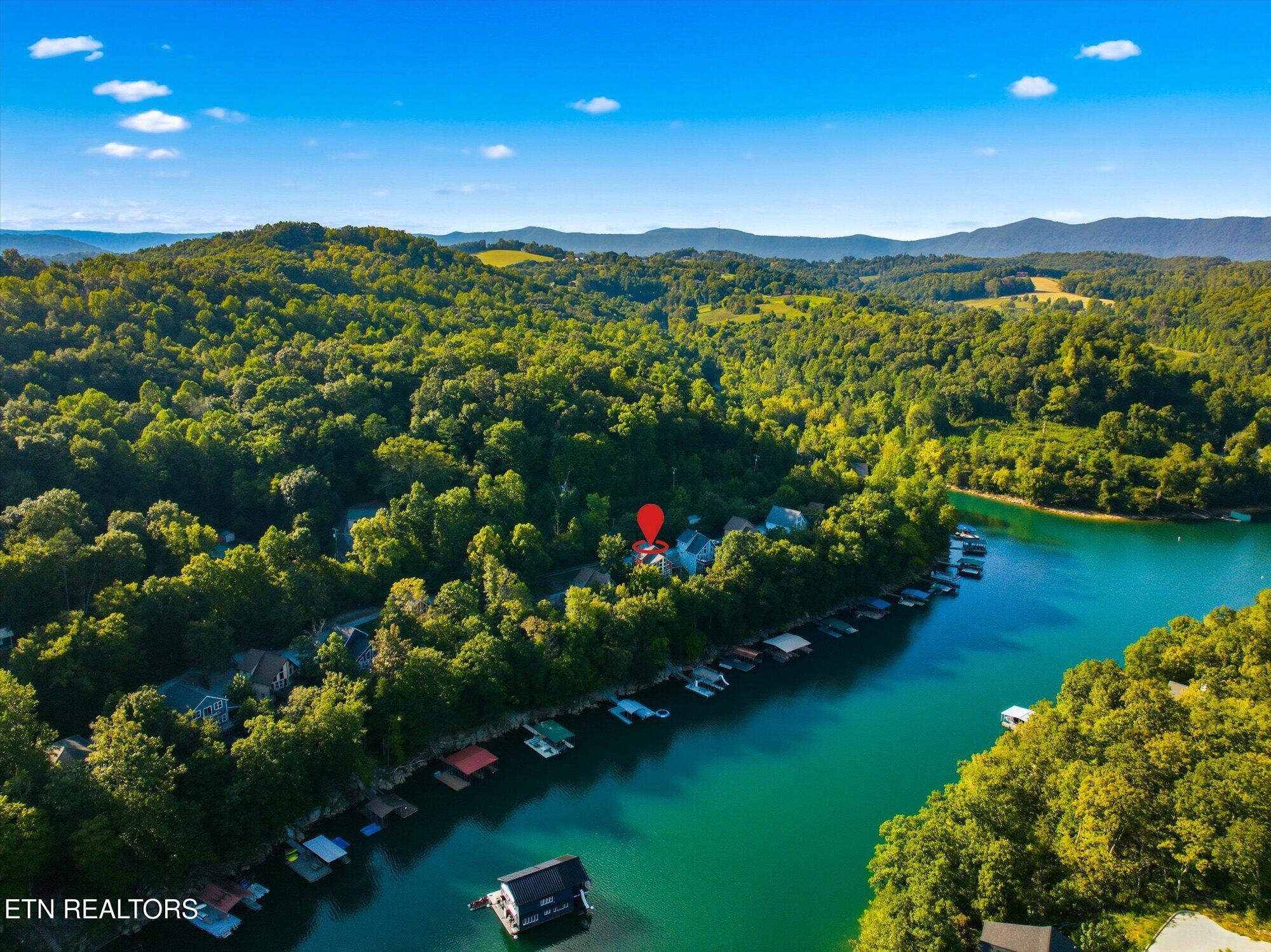 125 Flat Lake Circle Speedwell TN 37870