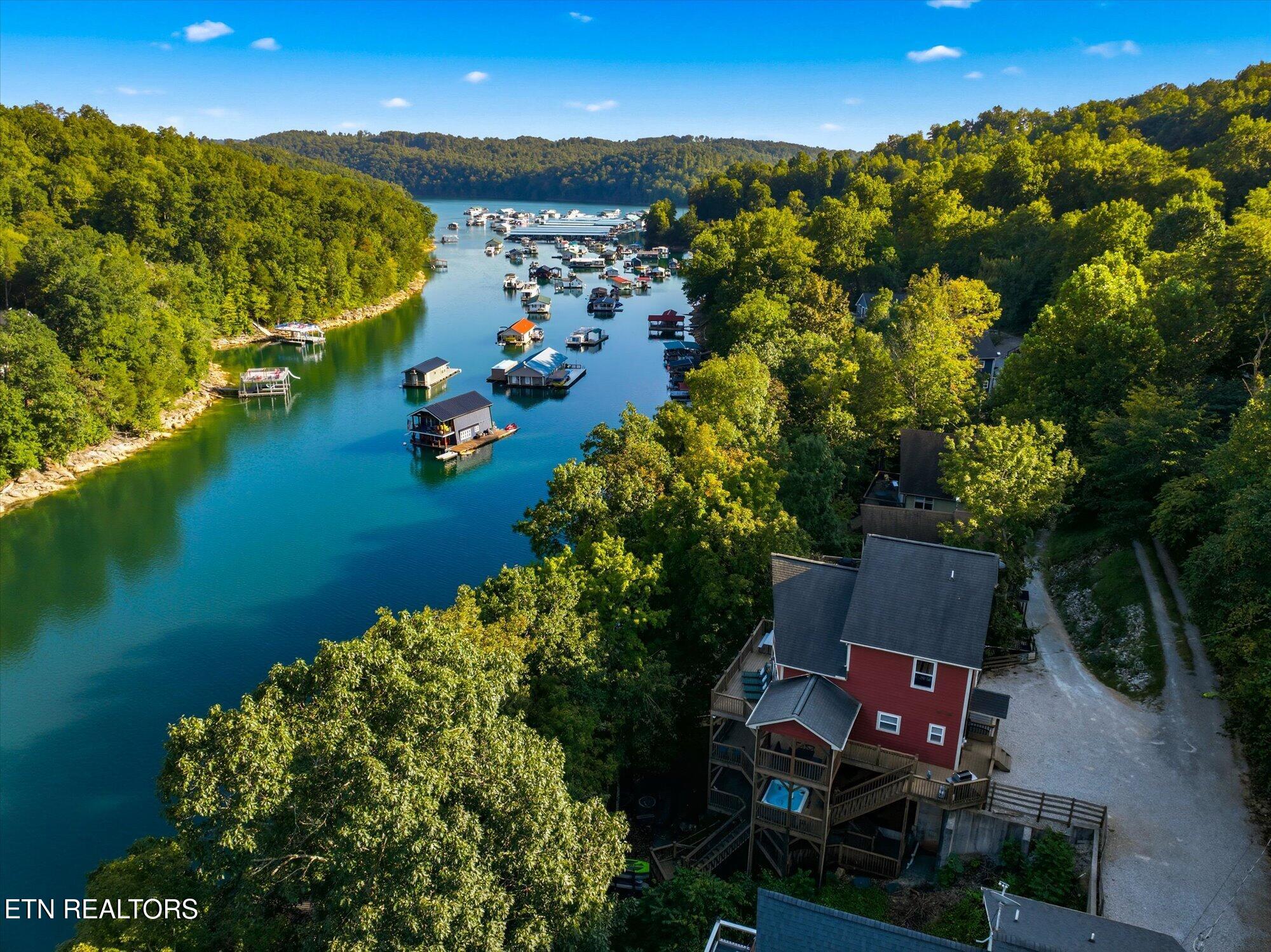 125 Flat Lake Circle Speedwell TN 37870