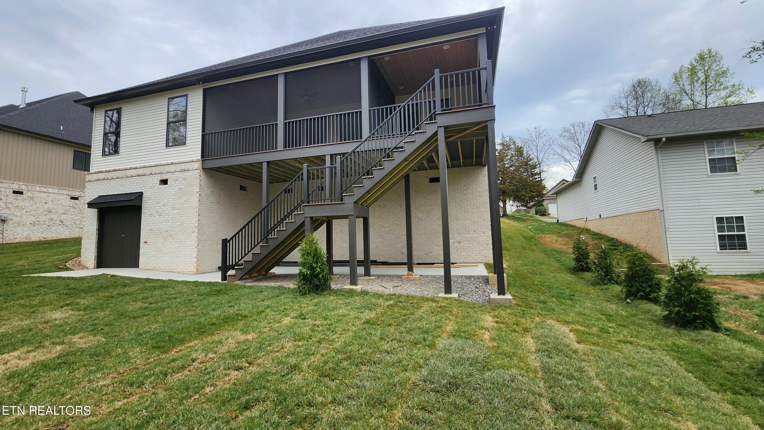 155 Oohleeno Way Loudon TN 37774