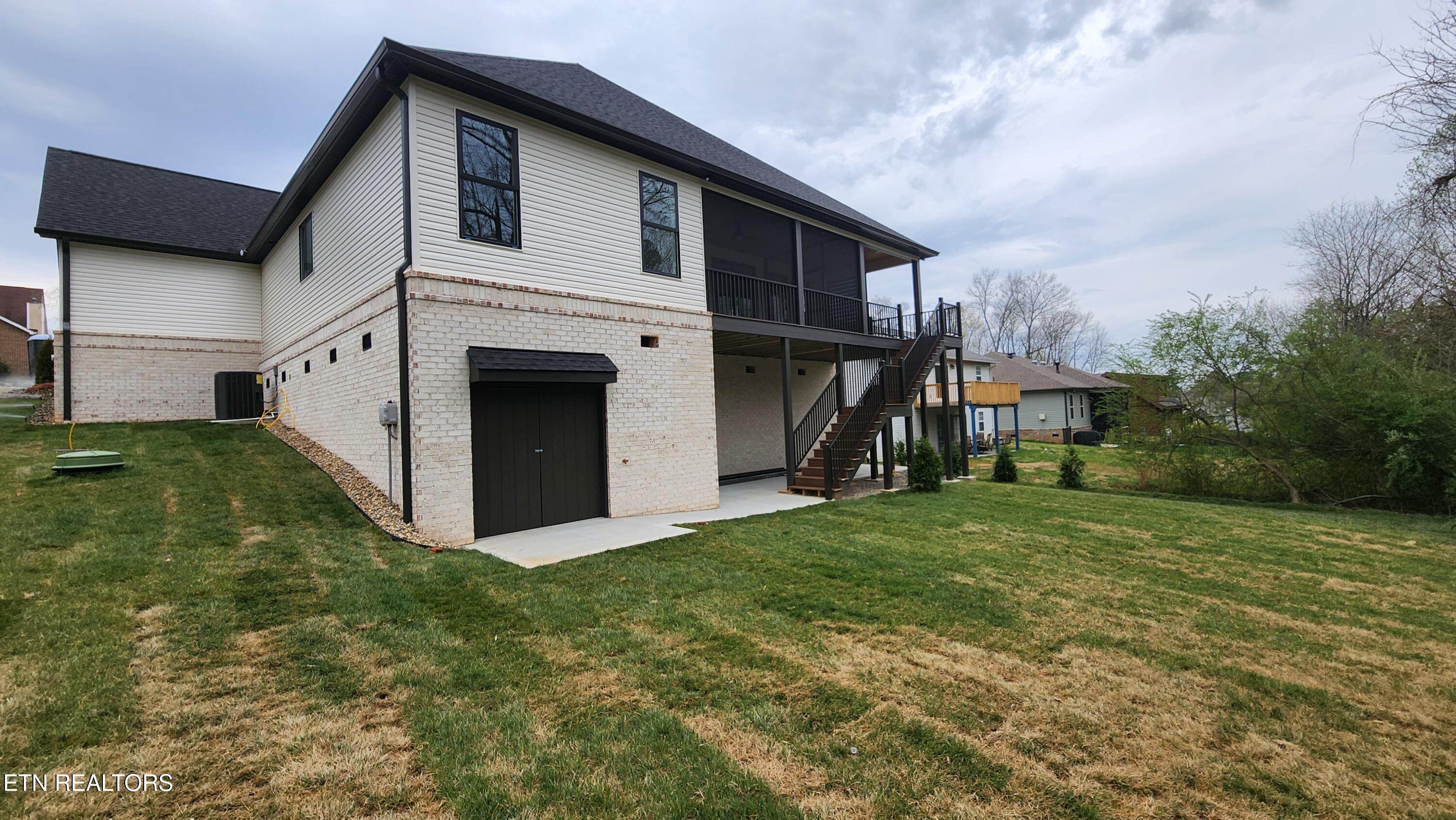 155 Oohleeno Way Loudon TN 37774