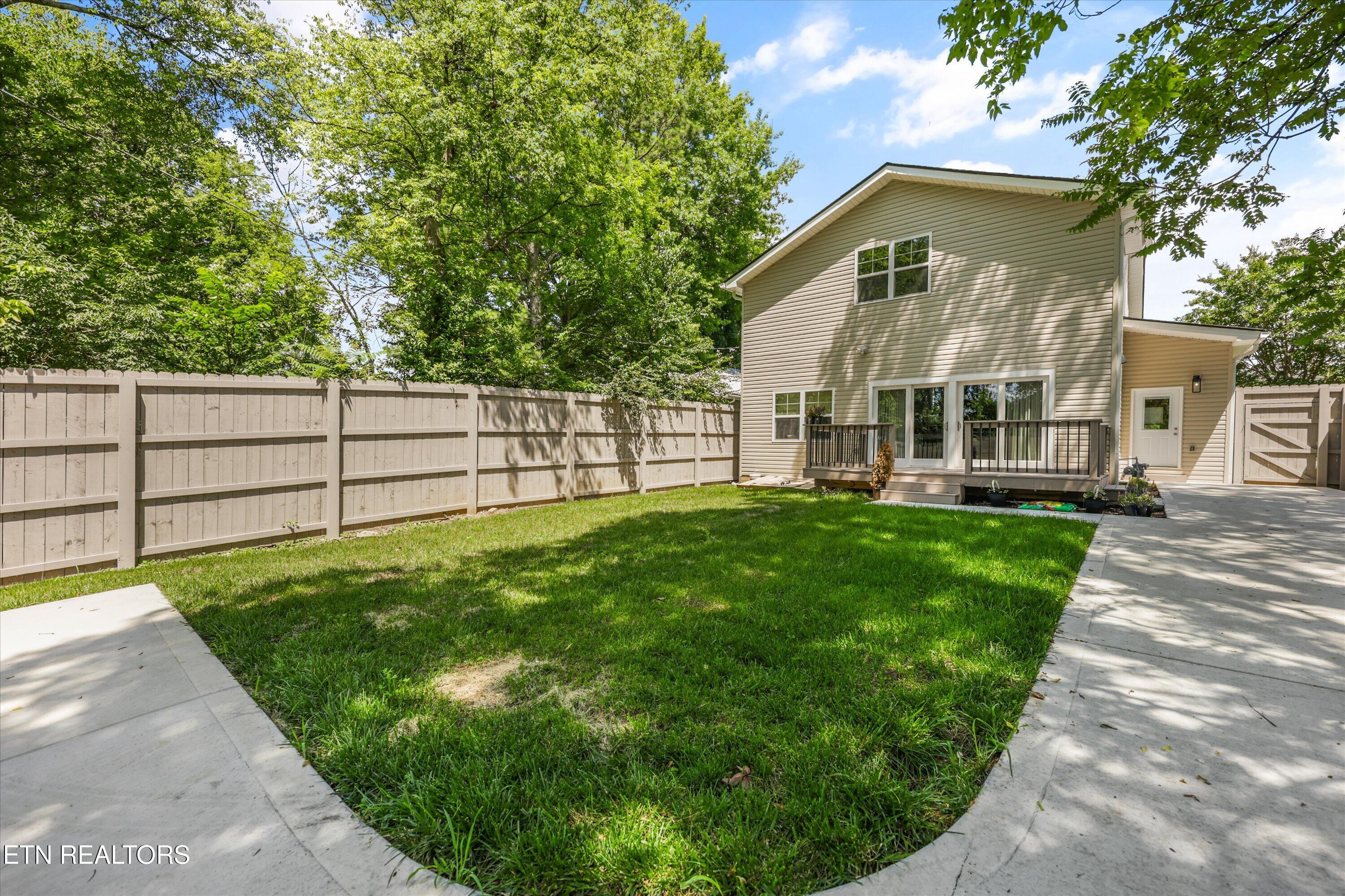 712 Atlantic Avenue Knoxville TN 37917