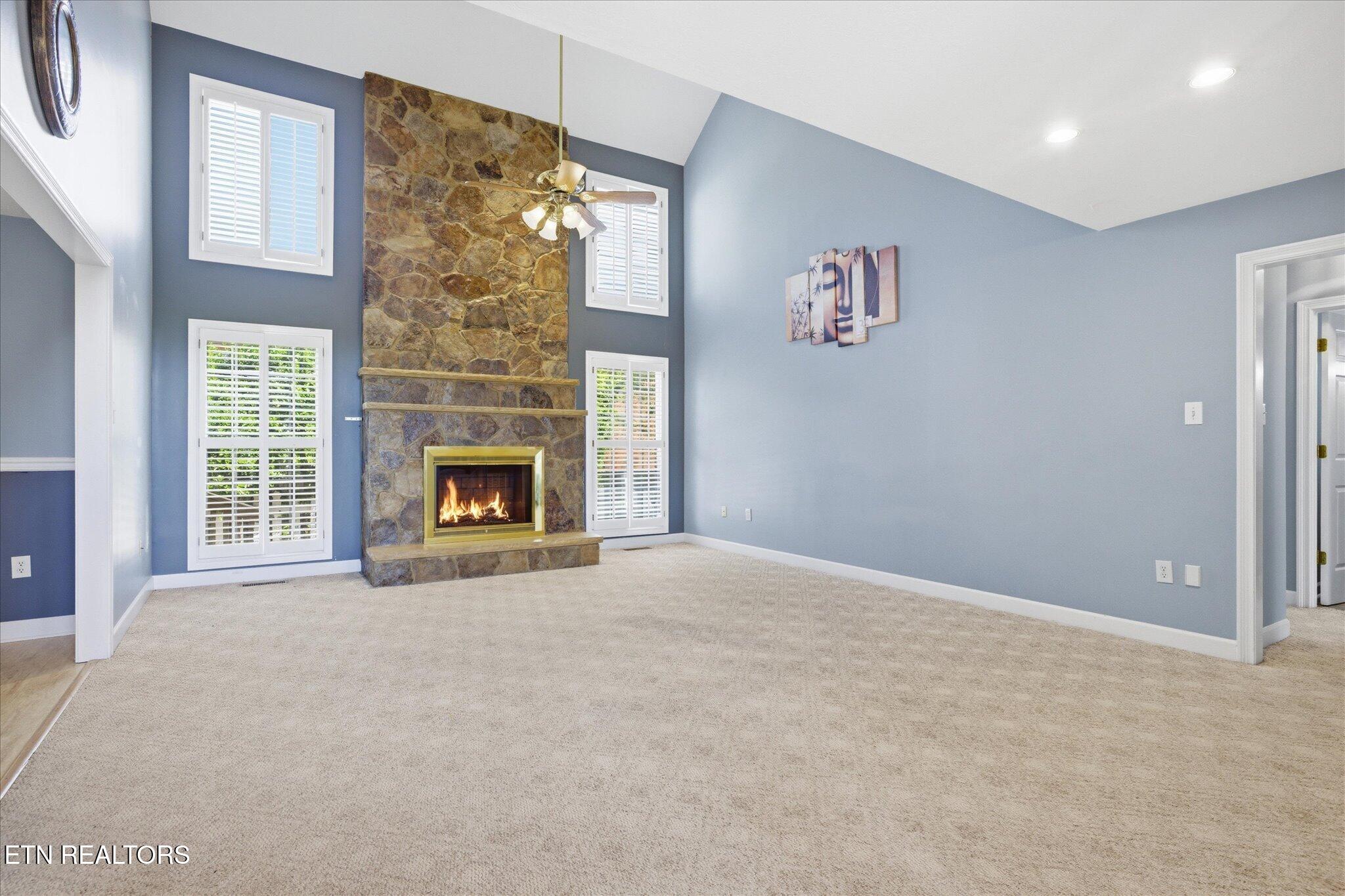 169 Perkins Lane Jacksboro TN 37757