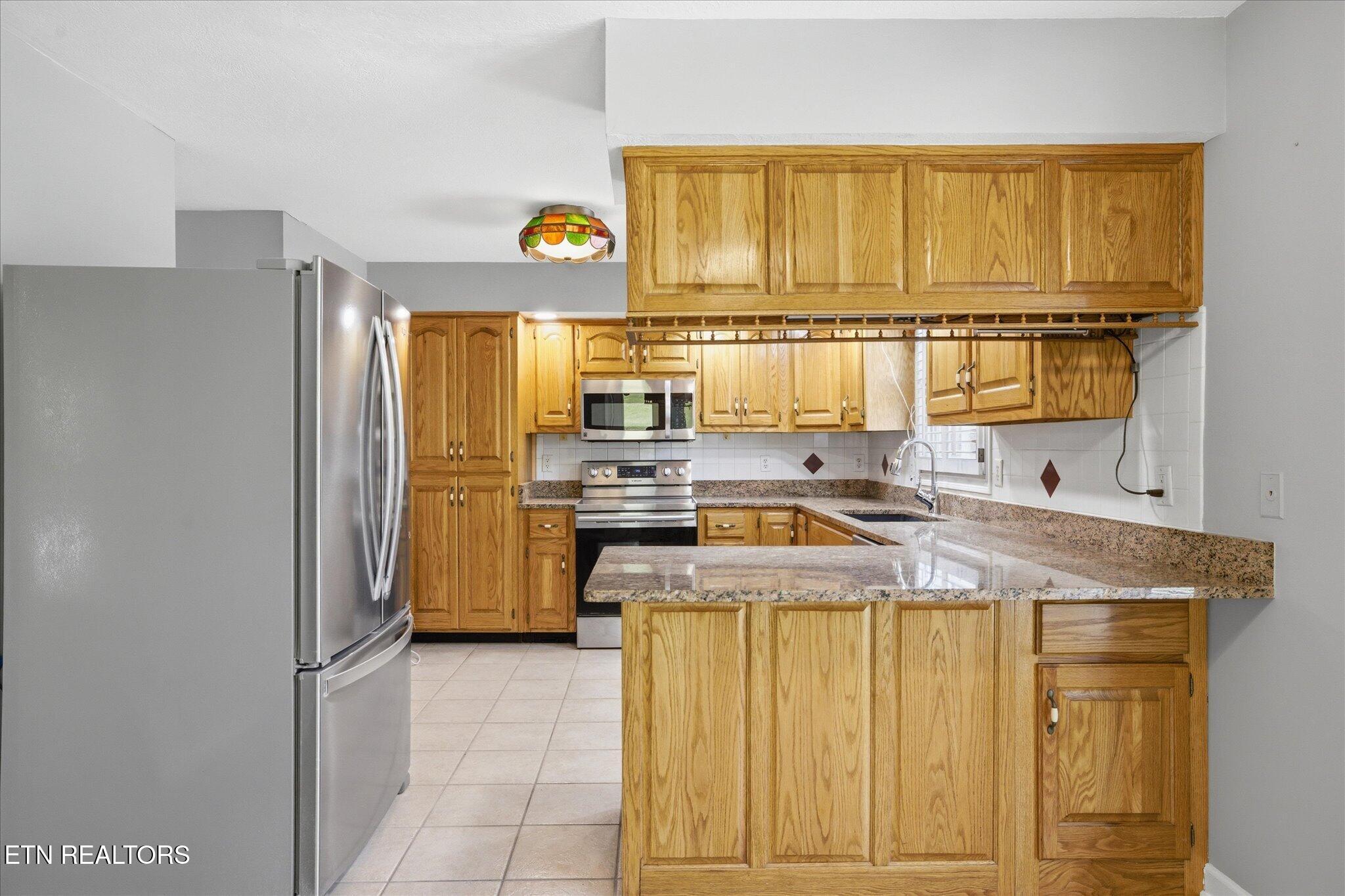 169 Perkins Lane Jacksboro TN 37757