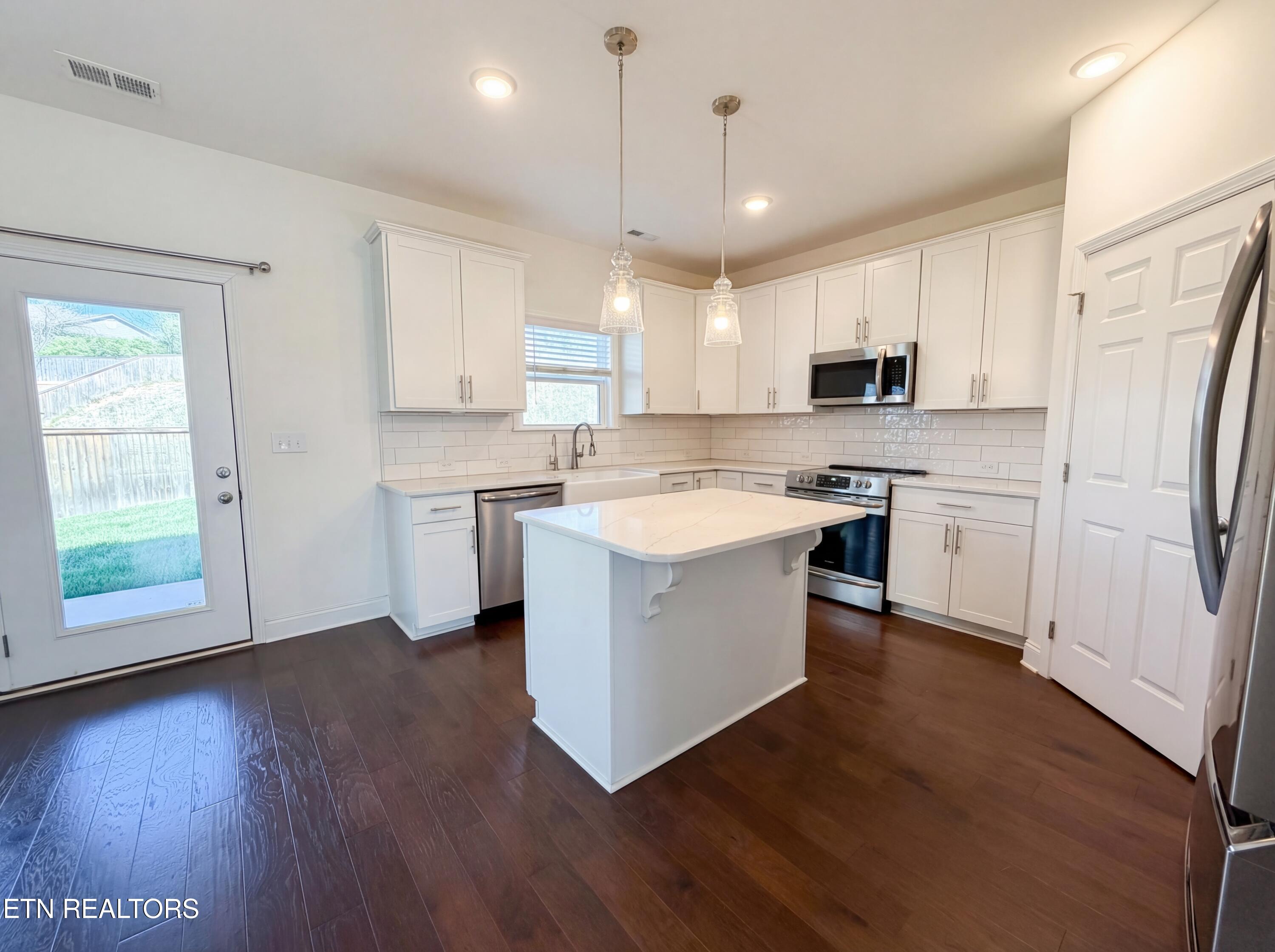 2714 Green Ash Lane Knoxville TN 37932