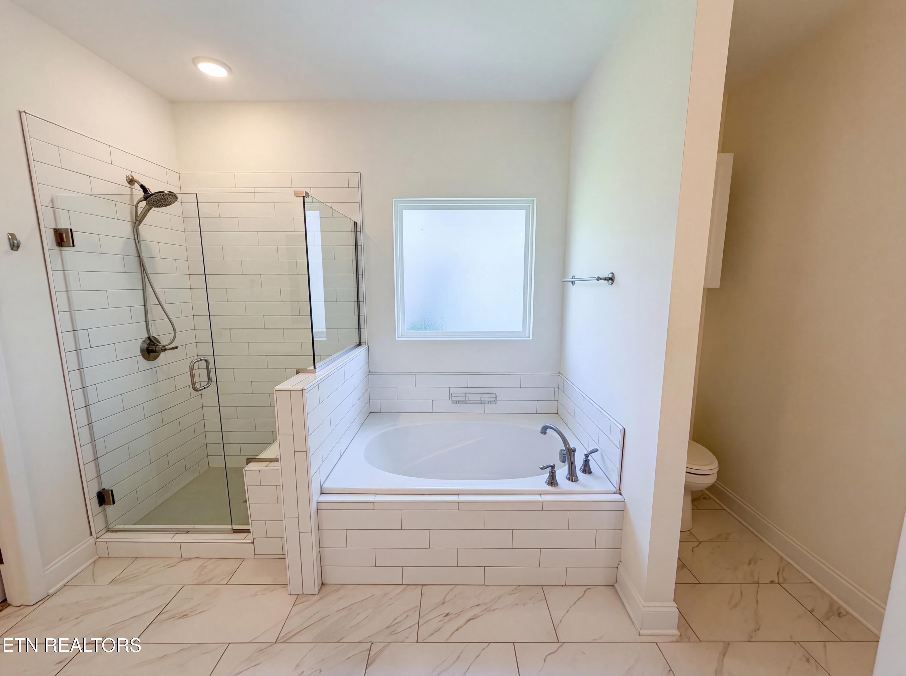 2714 Green Ash Lane Knoxville TN 37932