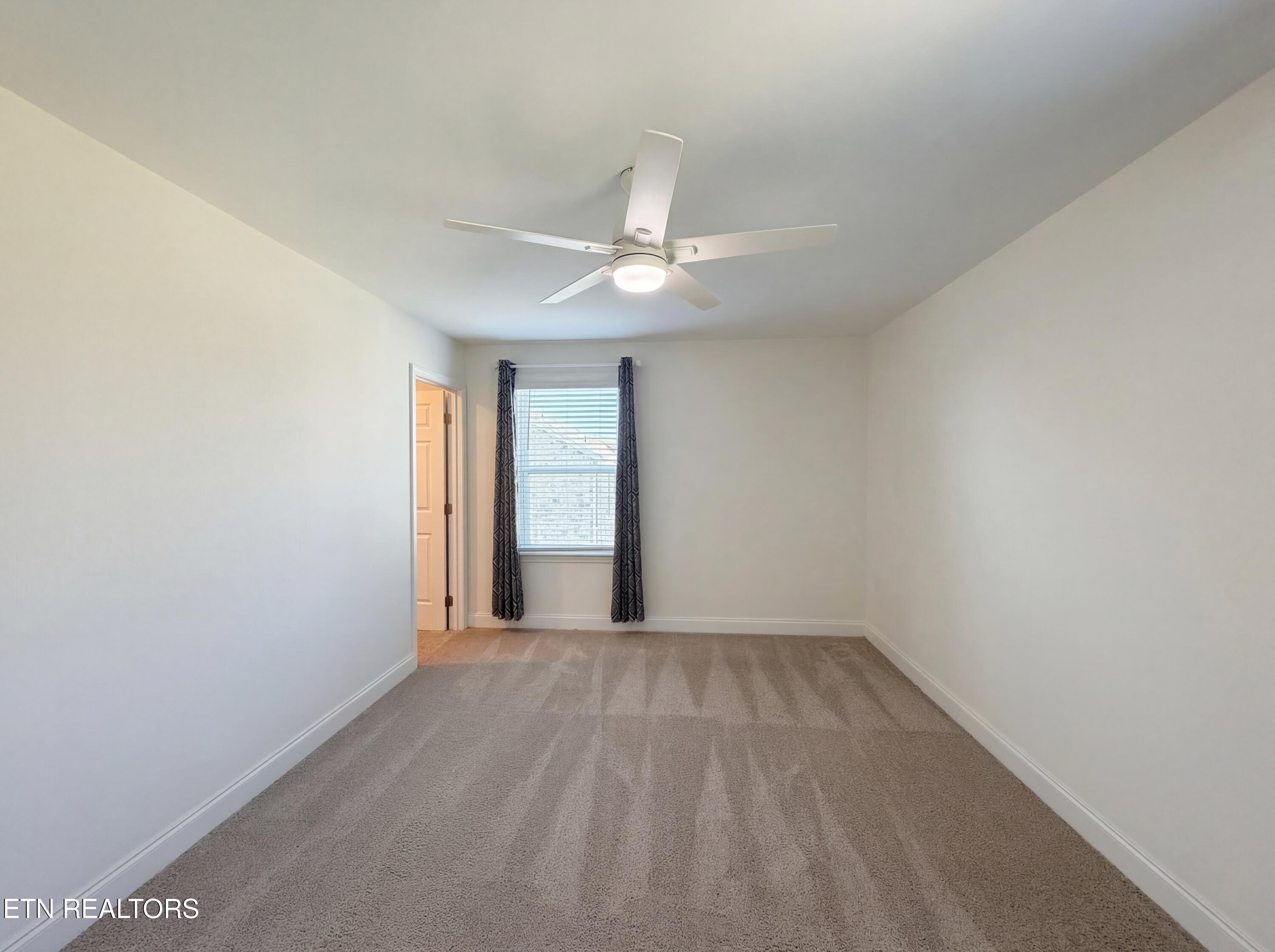 2714 Green Ash Lane Knoxville TN 37932