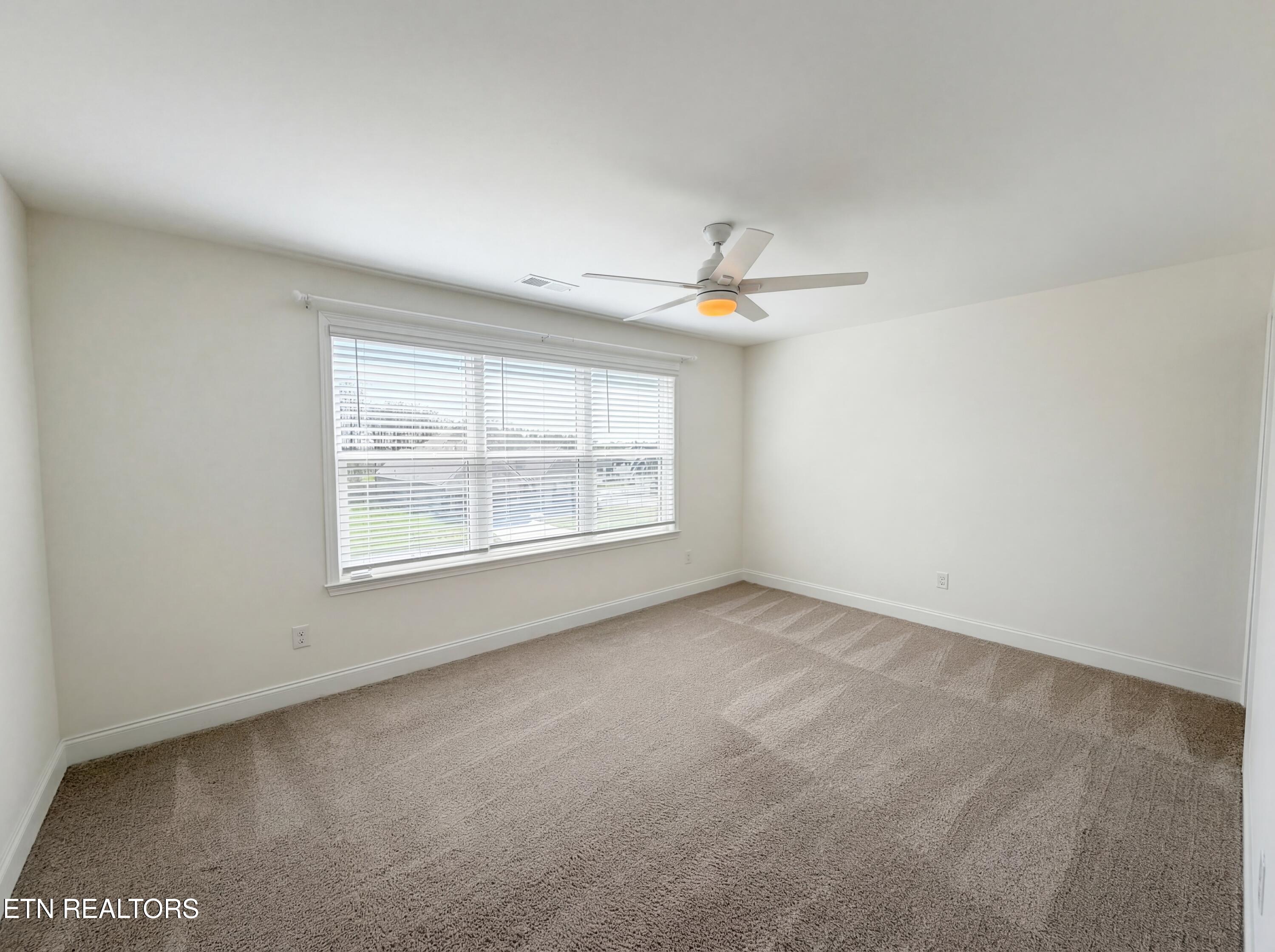 2714 Green Ash Lane Knoxville TN 37932